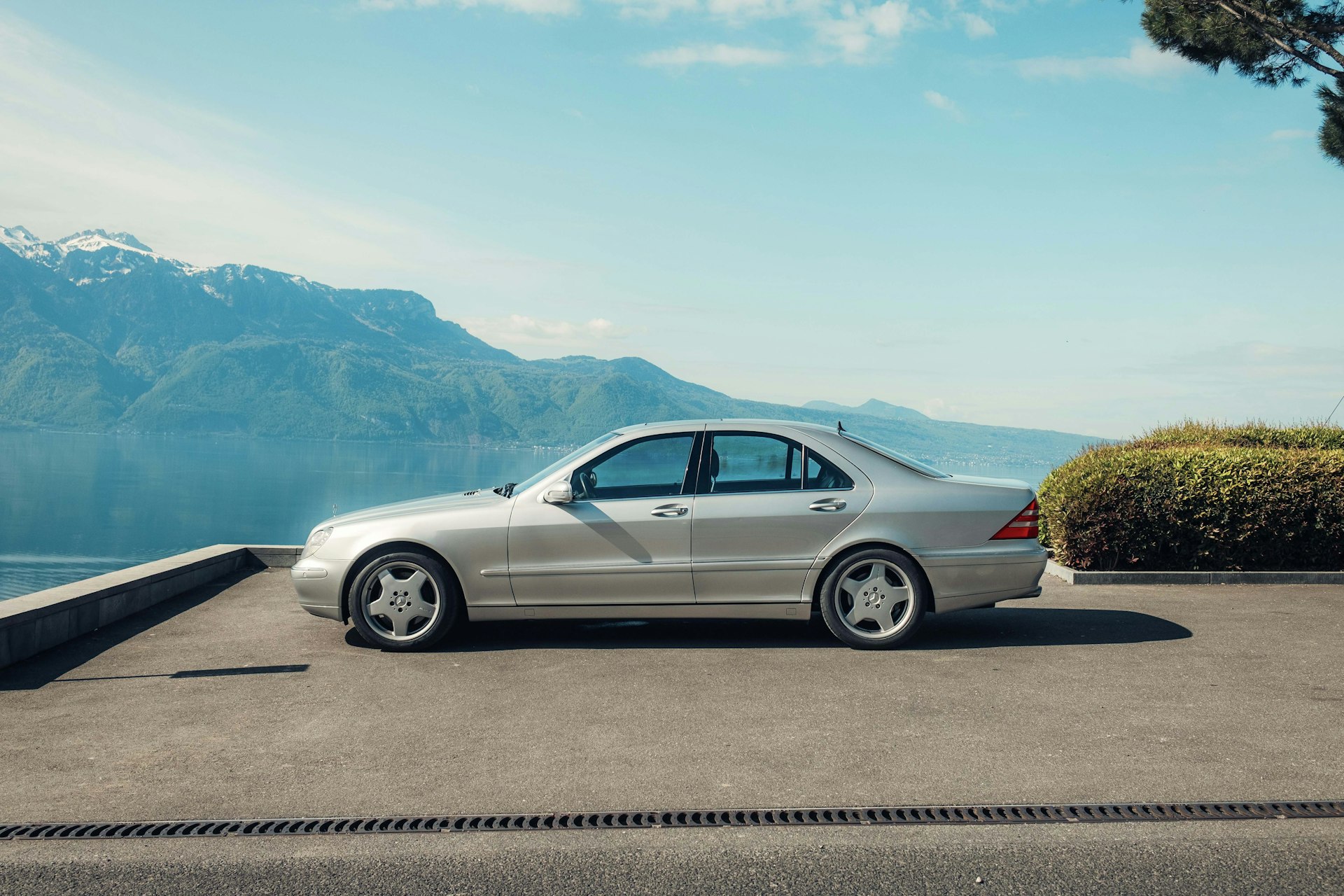 MERCEDES-BENZ S 55 AMG-image-4