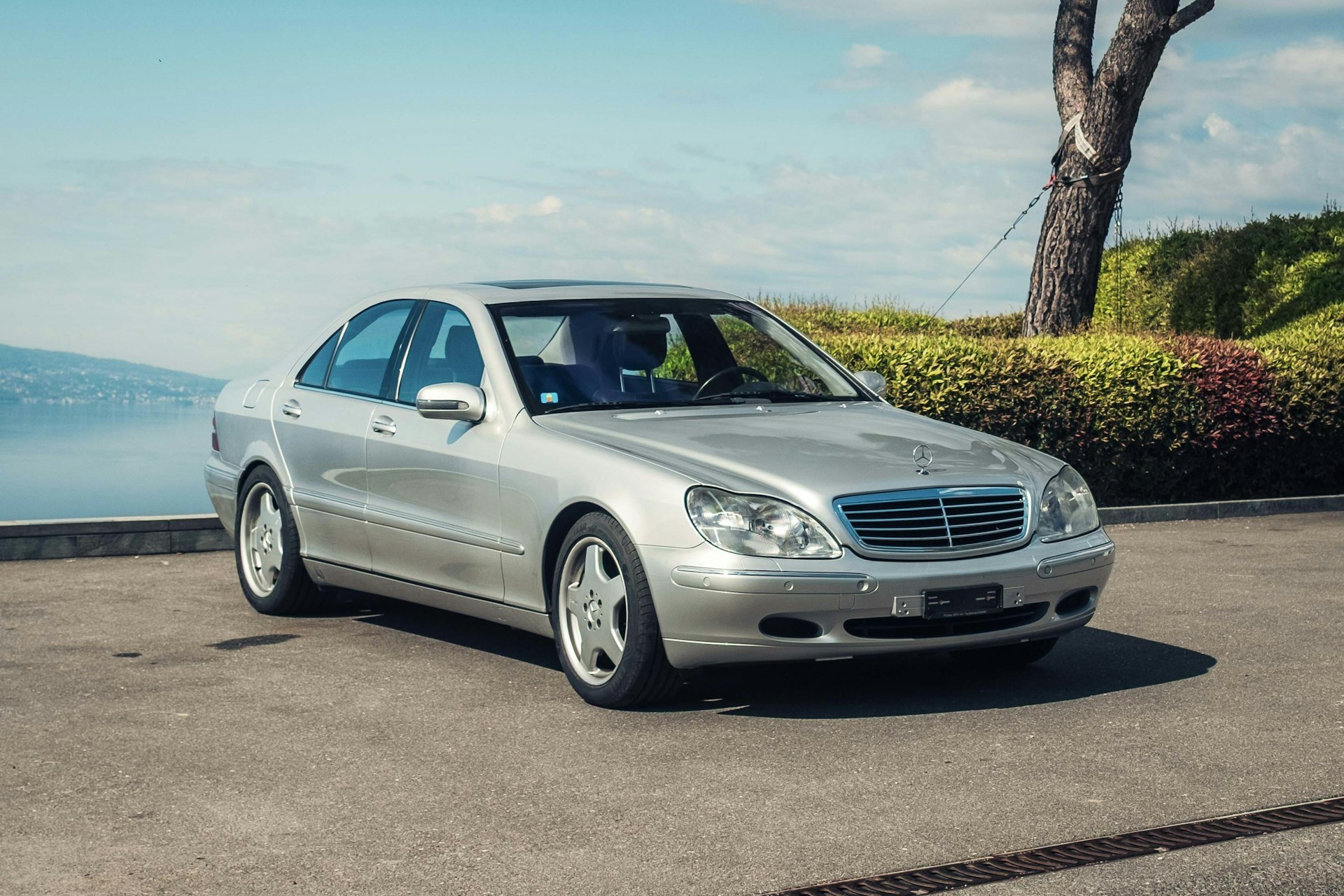 MERCEDES-BENZ S 55 AMG