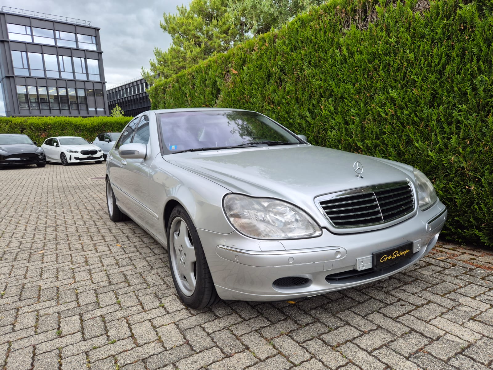 MERCEDES-BENZ S 55 AMG-showroom-element-1