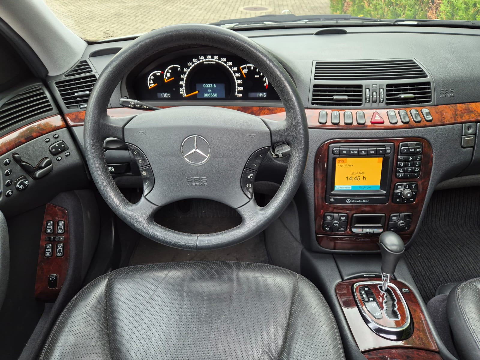 MERCEDES-BENZ S 55 AMG-image-19