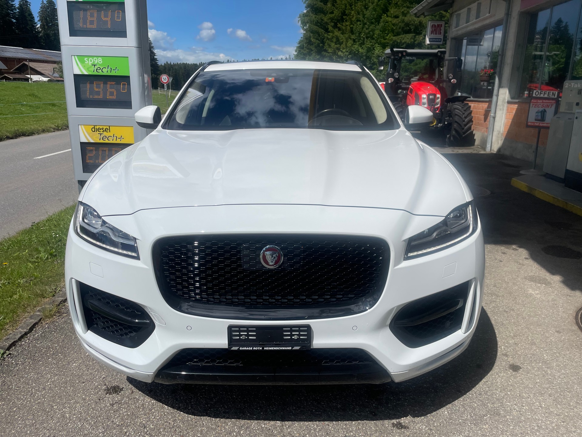 JAGUAR F-Pace 25t 2.0 R-Sport AWD Automatik