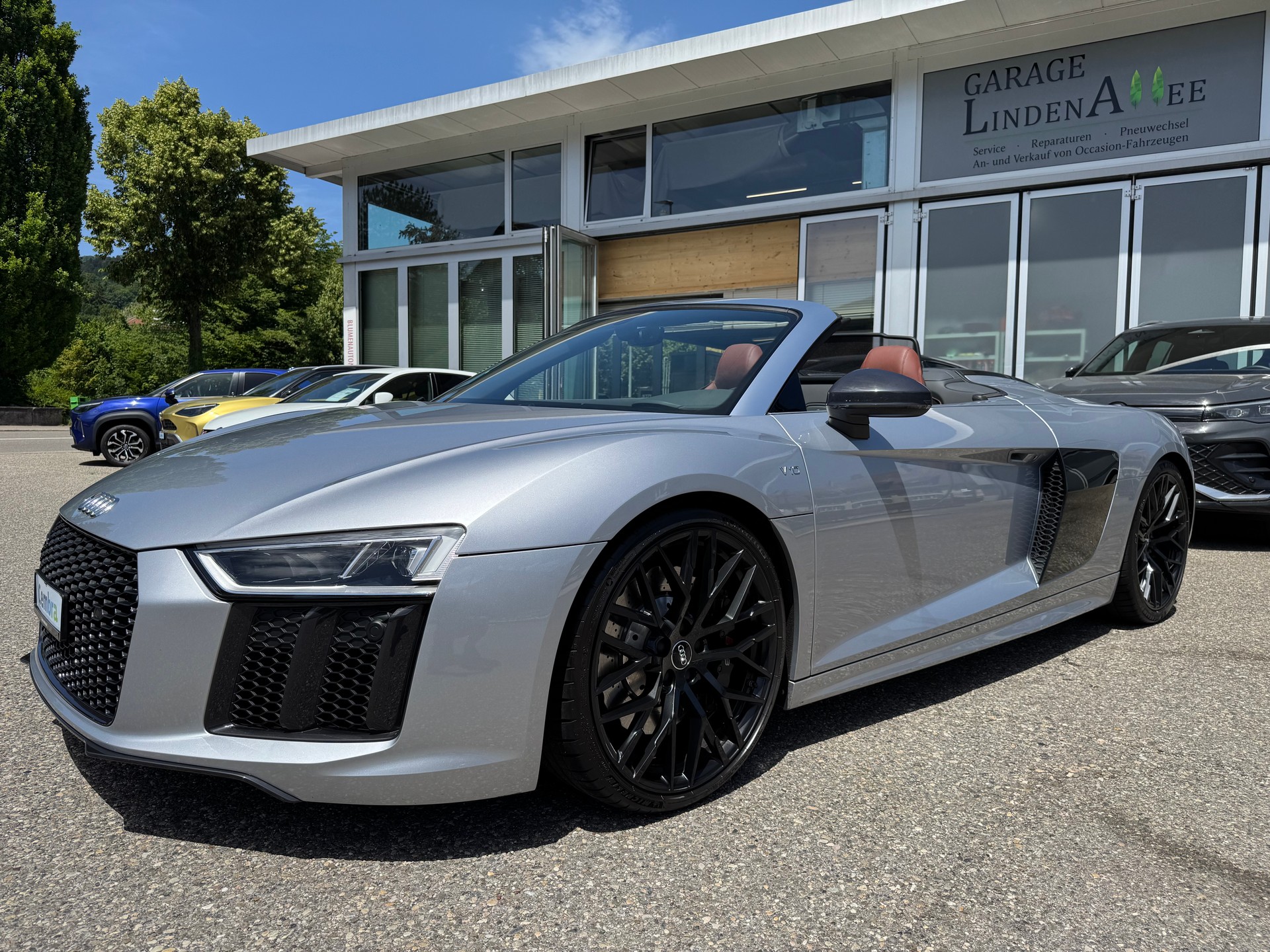 AUDI R8 Spyder 5.2 S-Tronic *NO OPF*-showroom-element-3