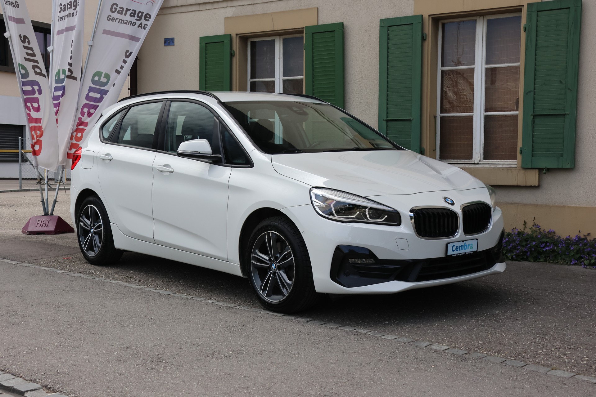 BMW 218d xDrive Active Tourer Steptronic Sport Line-showroom-element-2
