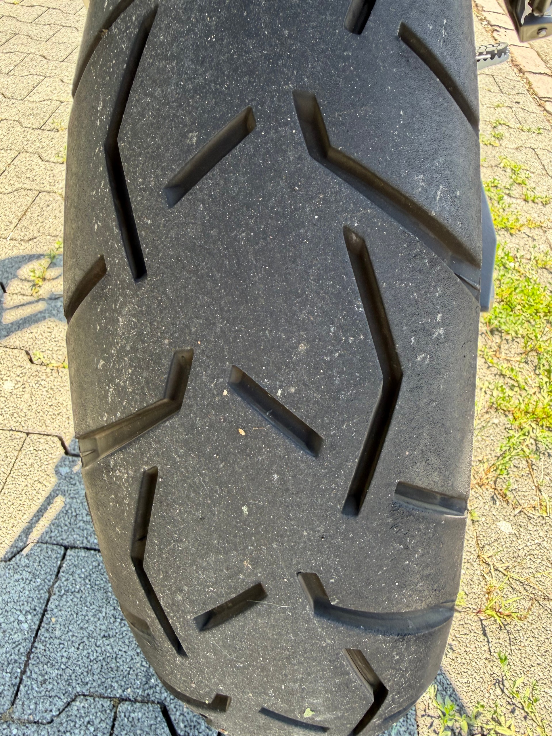 KTM 890 Adventure-image-4