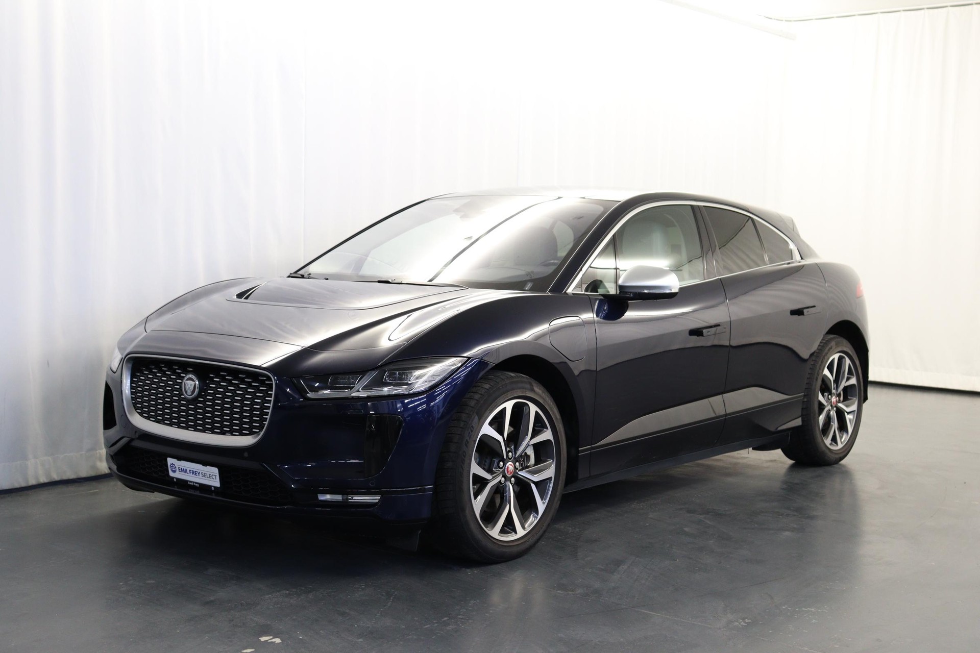 JAGUAR I-Pace EV400 SE AWD-showroom-element-2