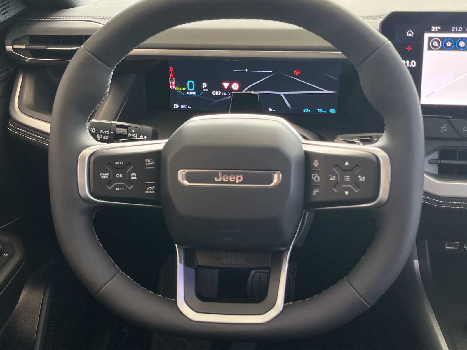 JEEP Compass 1.6 PHEV Summit-image-8