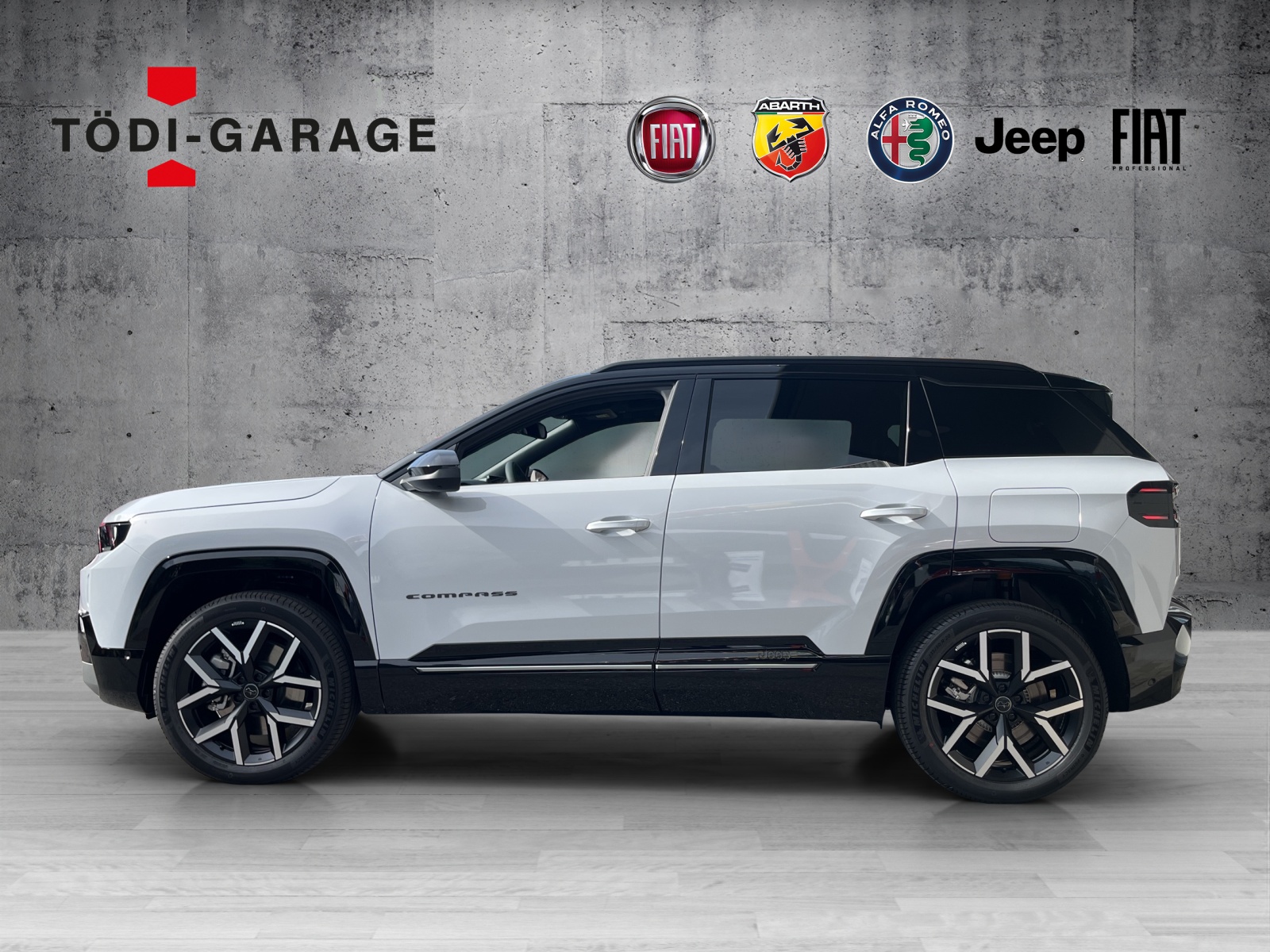 JEEP Compass 1.6 PHEV Summit-showroom-element-1