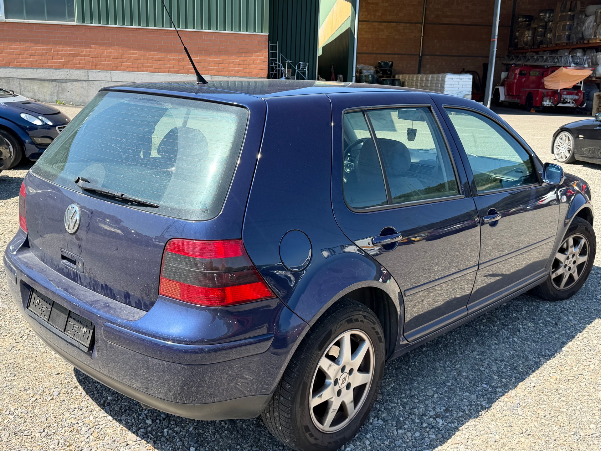 VW Golf 1.6-image-9