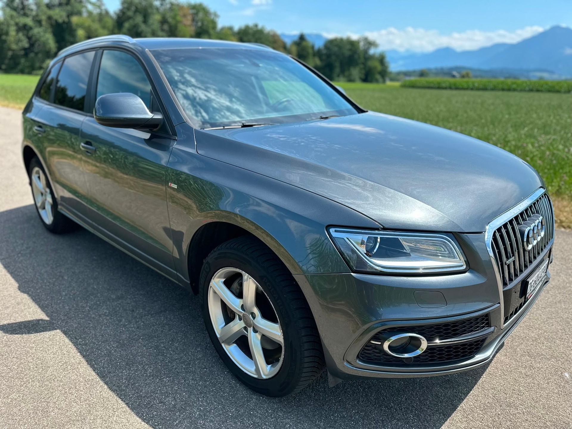 AUDI Q5 3.0 TDI S-Line quattro S-tronic-showroom-element-2