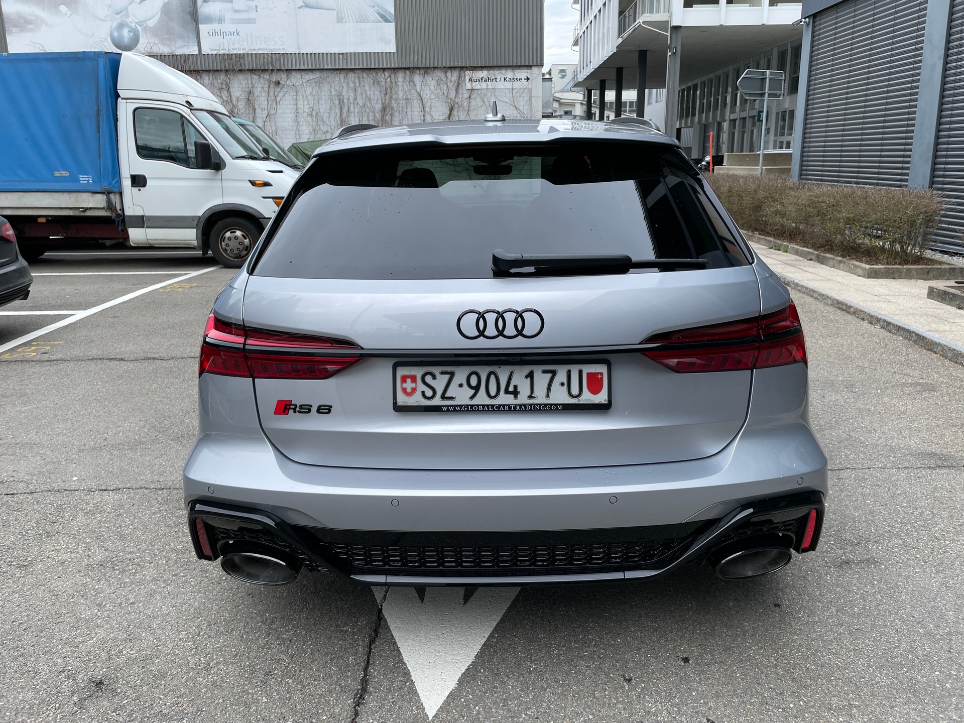 AUDI RS6 Avant 4.0 TFSI V8 quattro (Neuzustand!)-showroom-element-3