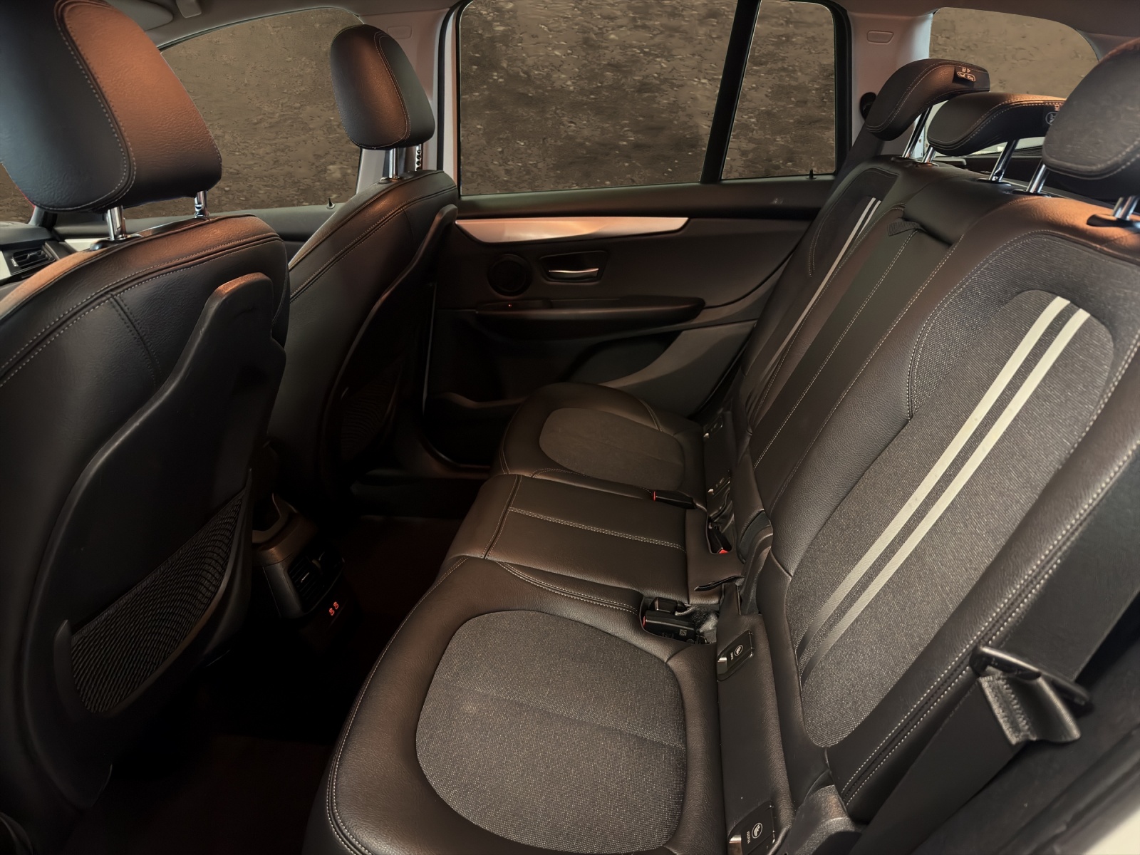 BMW 220d xDrive Gran Tourer Steptronic-image-13
