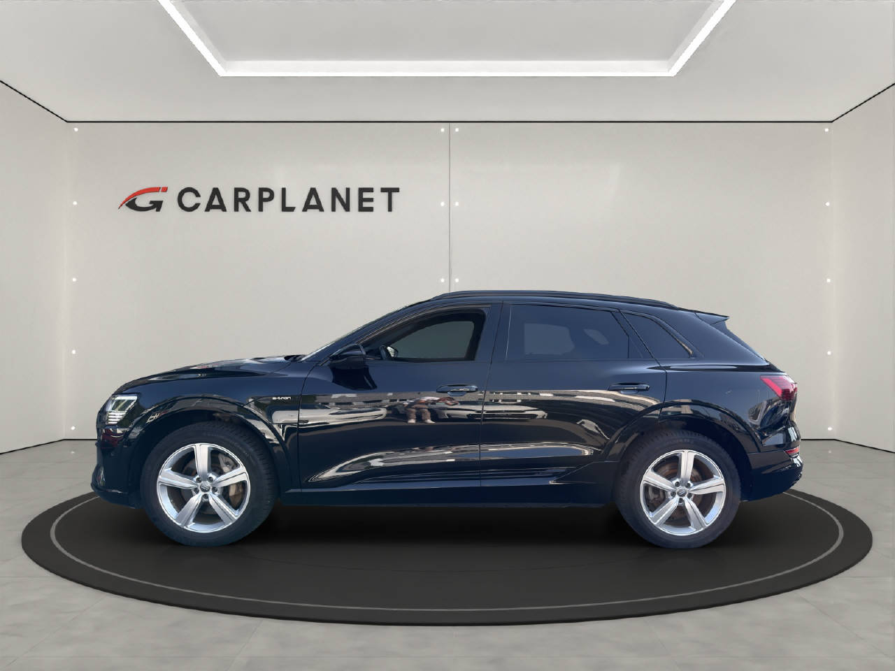 AUDI e-tron 50 Advanced quattro-showroom-element-1