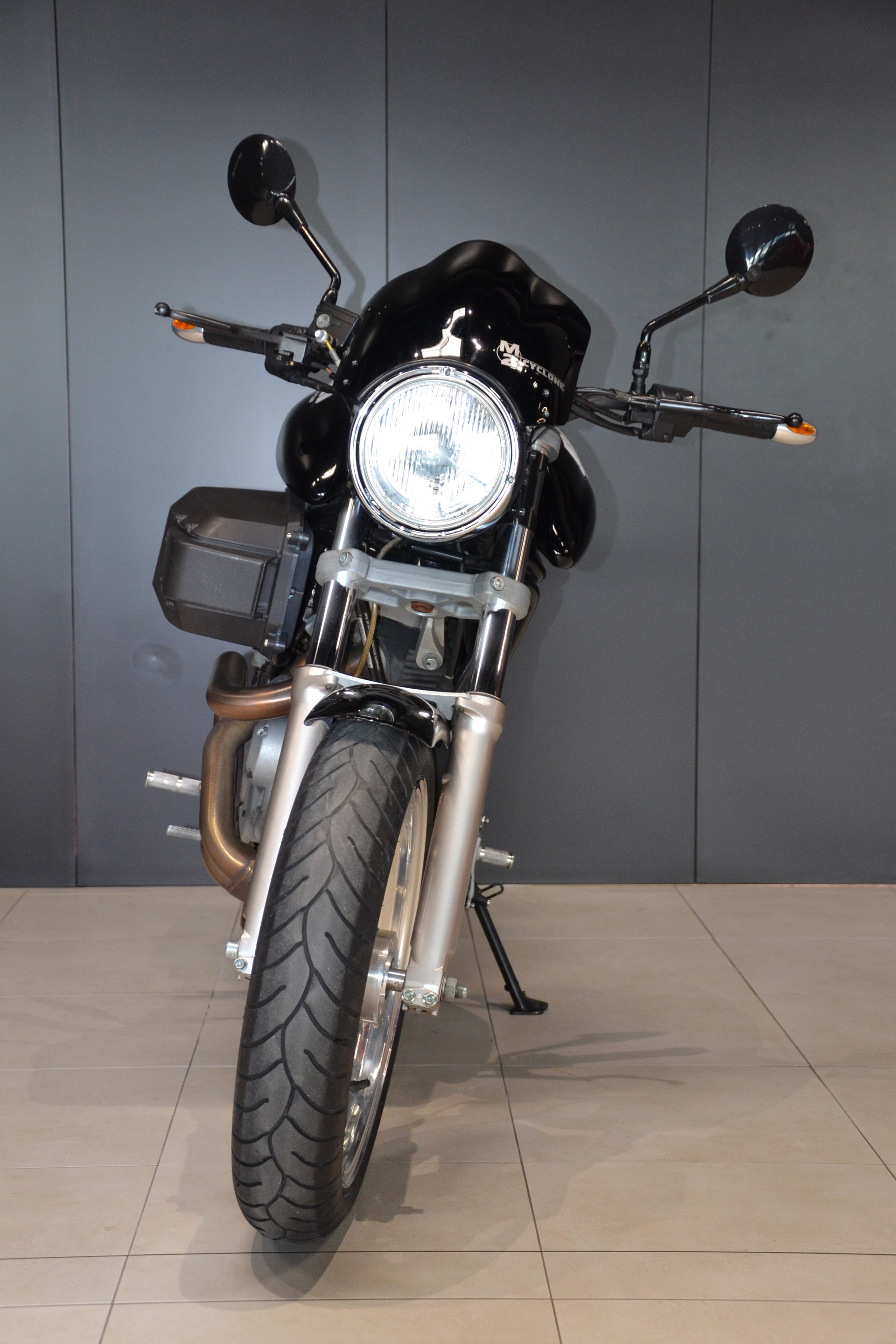 BUELL M2 Cyclone-image-2