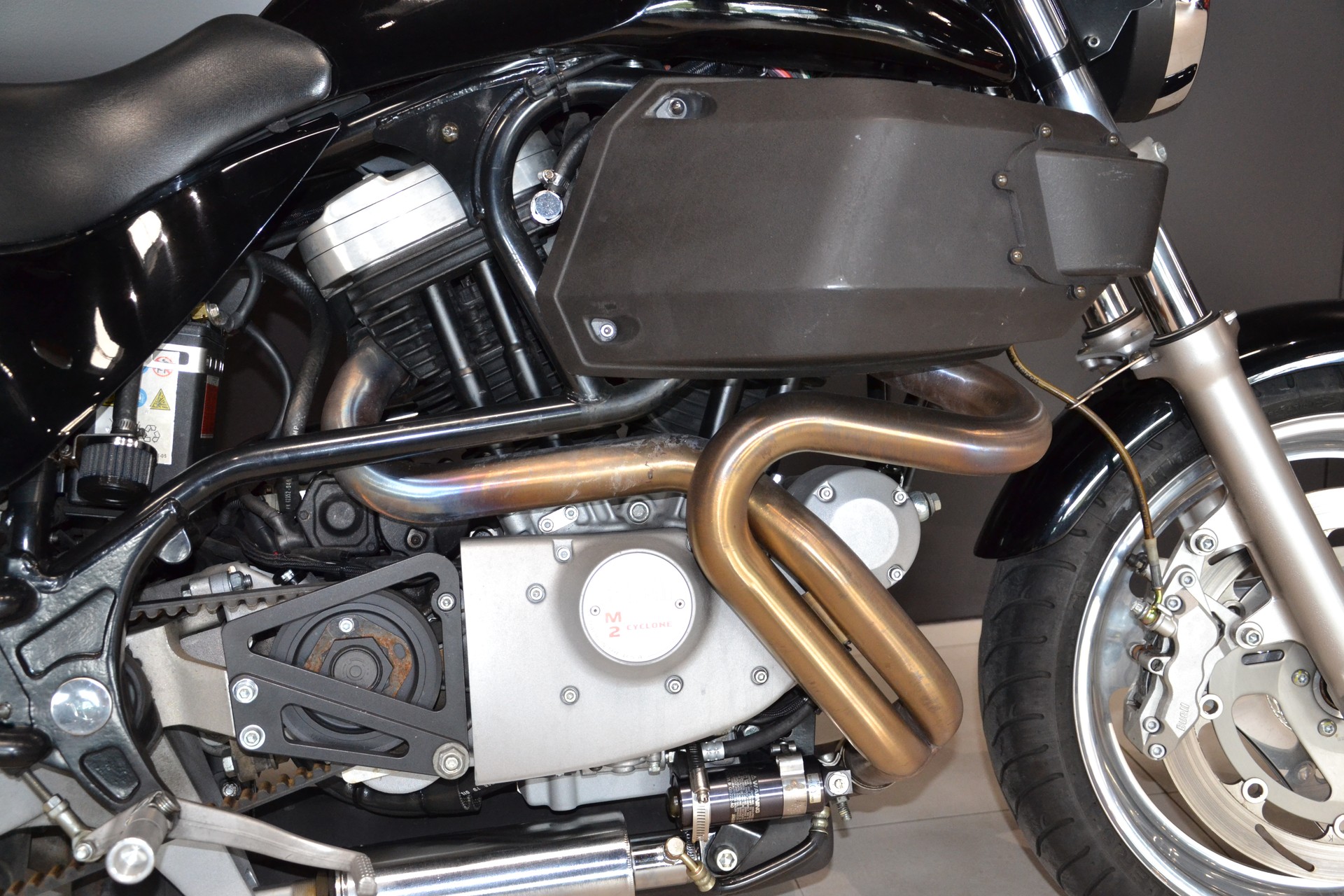 BUELL M2 Cyclone-image-8