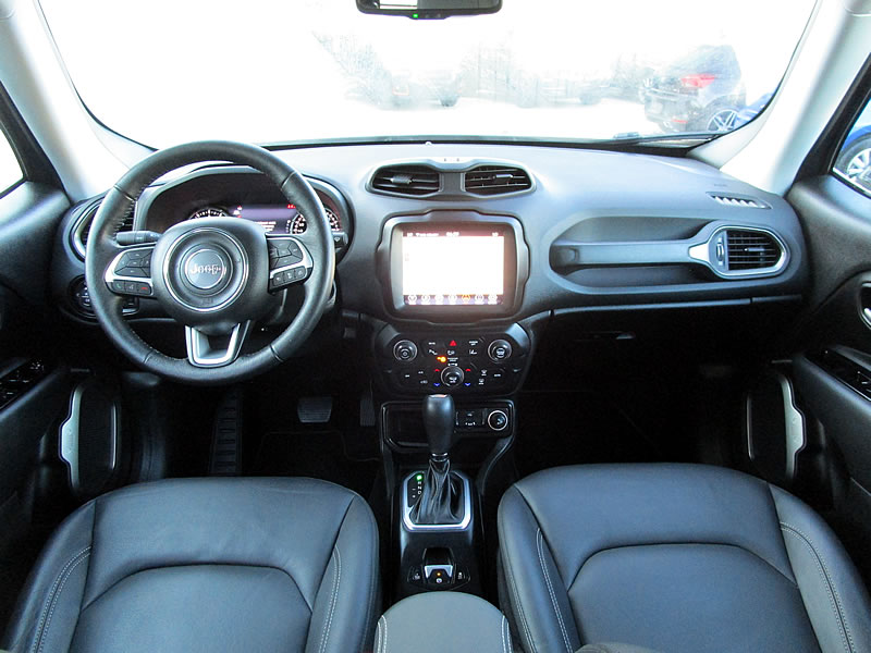 JEEP Renegade 1.5 MHEV Swiss Limited-showroom-element-2