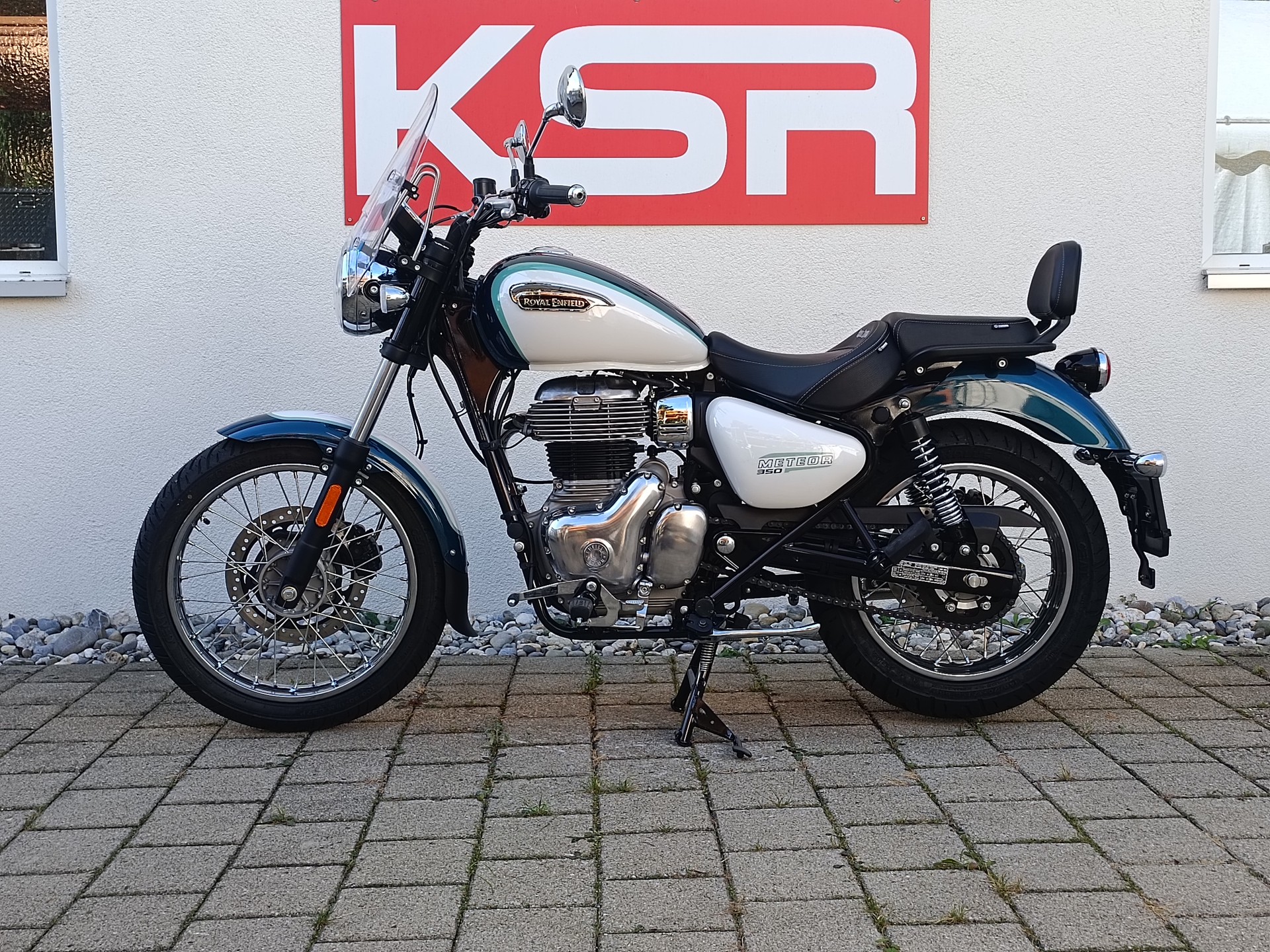 ROYAL ENFIELD Meteor 350-image-1