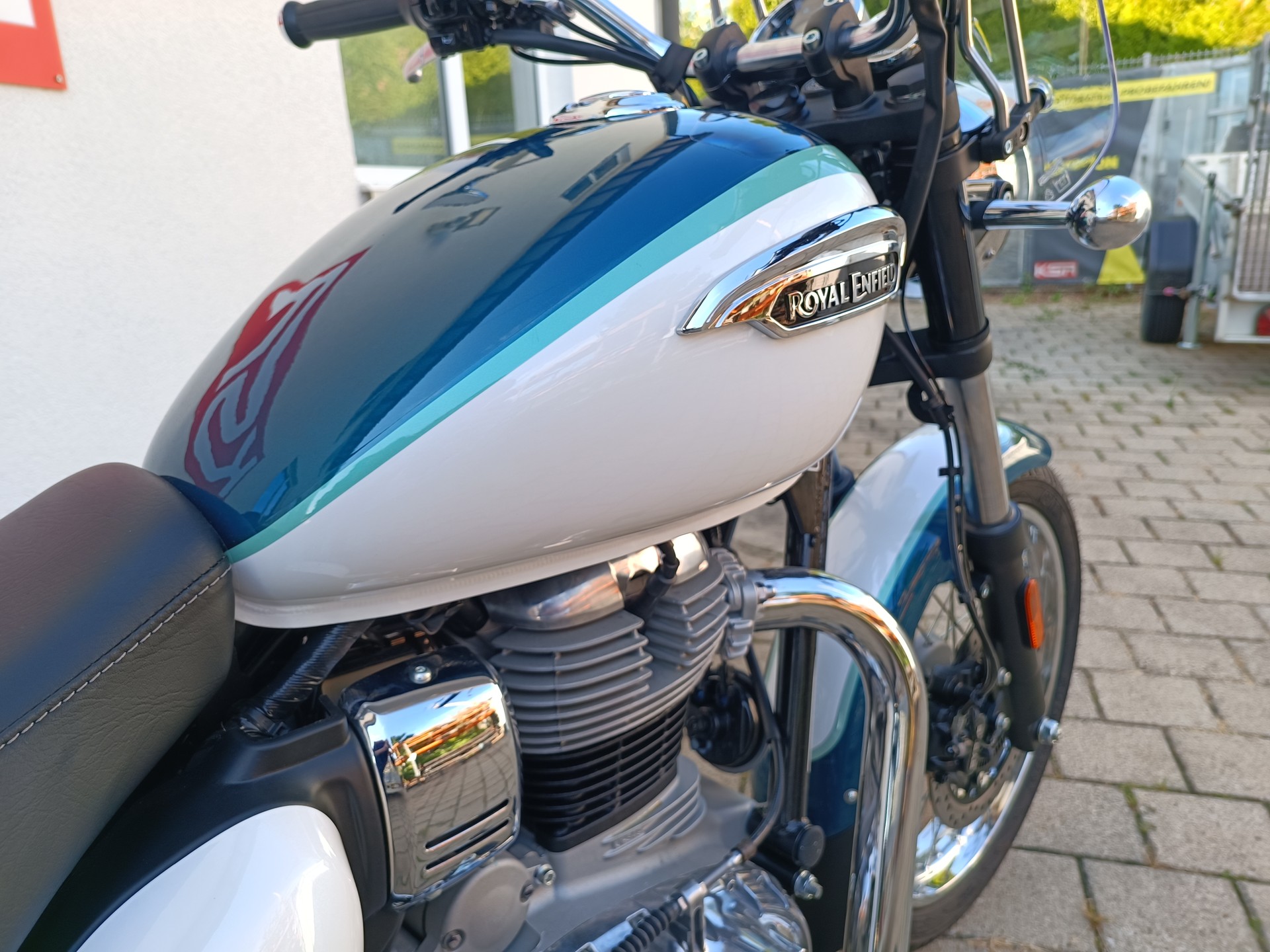 ROYAL ENFIELD Meteor 350-image-11