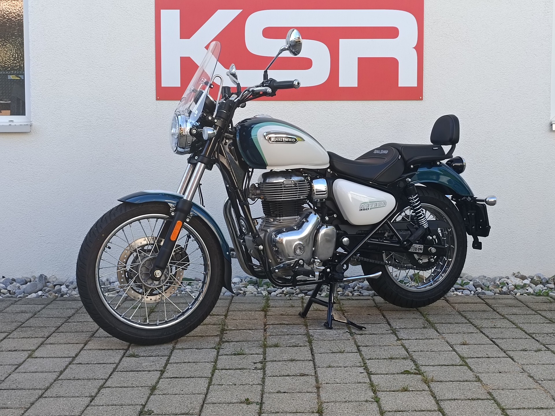 ROYAL ENFIELD Meteor 350-image-3