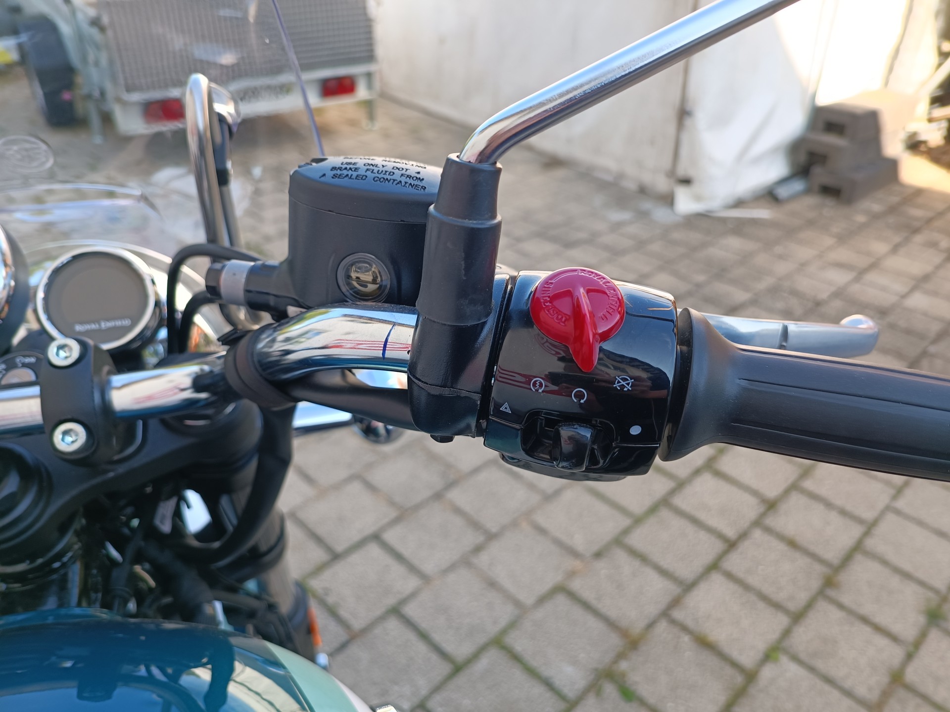 ROYAL ENFIELD Meteor 350-image-9