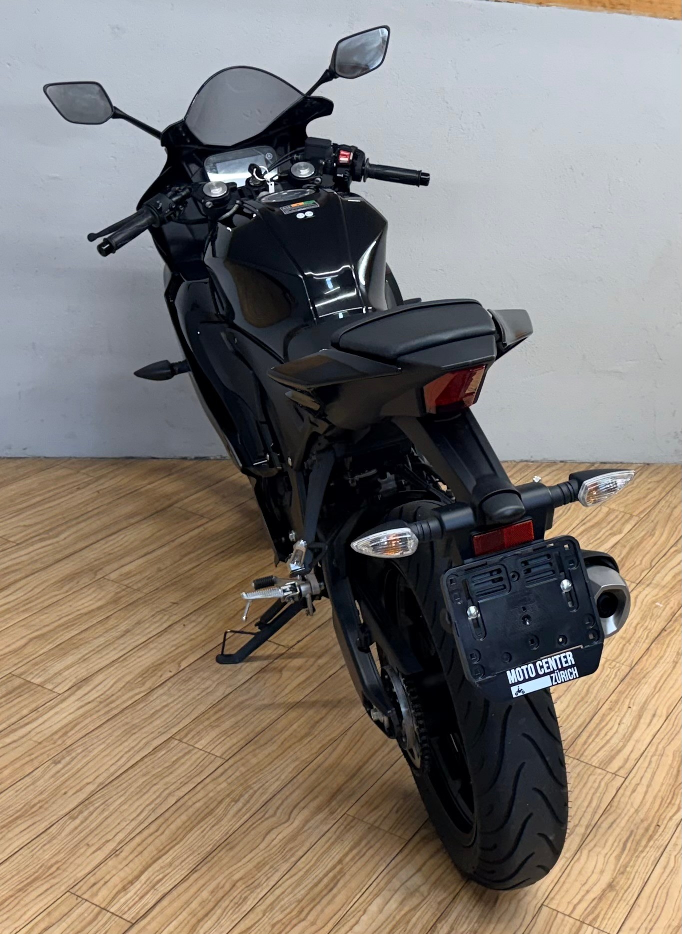 YAMAHA YZF-R 125 ABS-image-4