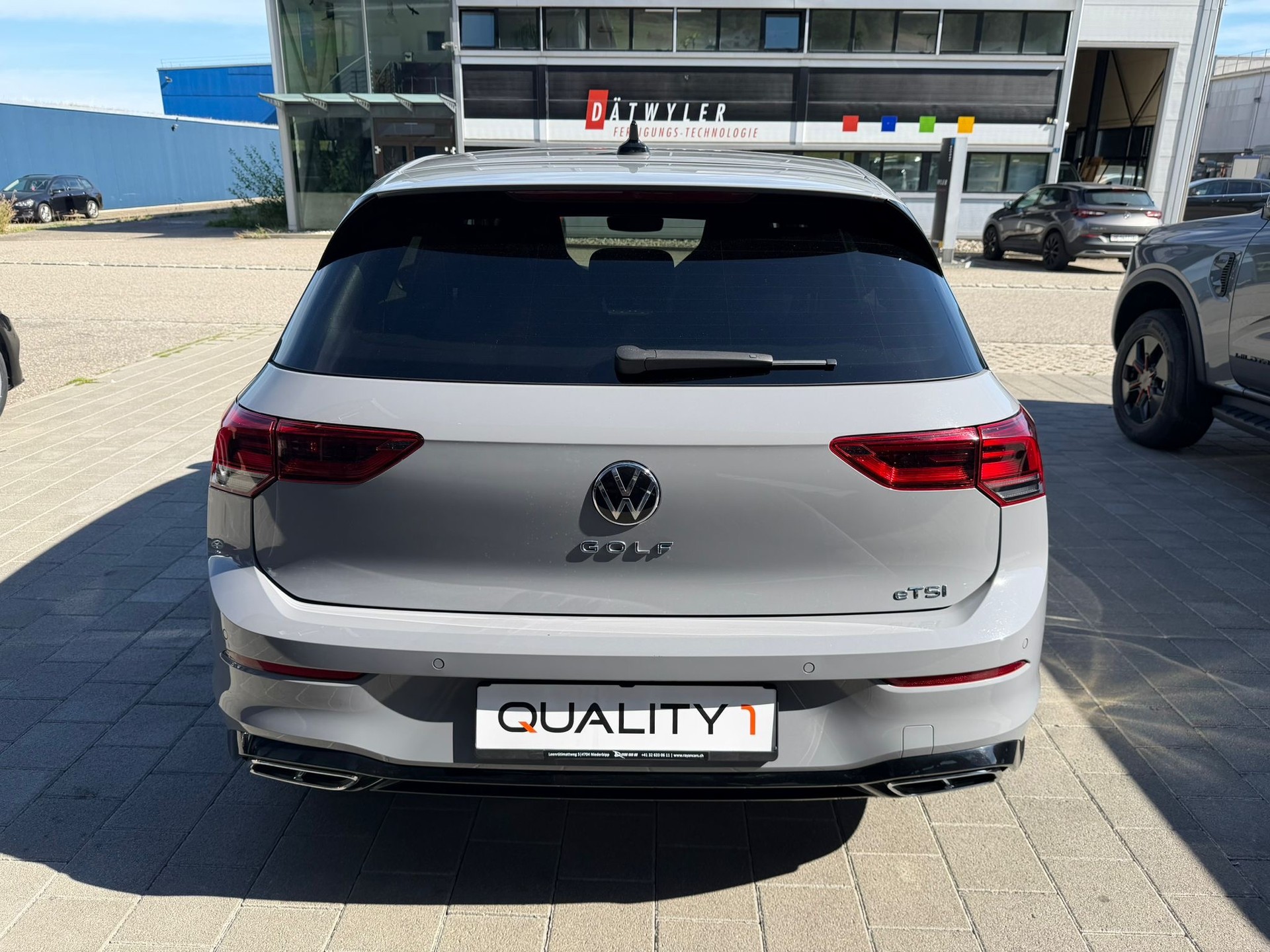 VW Golf 1.5 eTSI mHEV ACT R-Line DSG-image-7