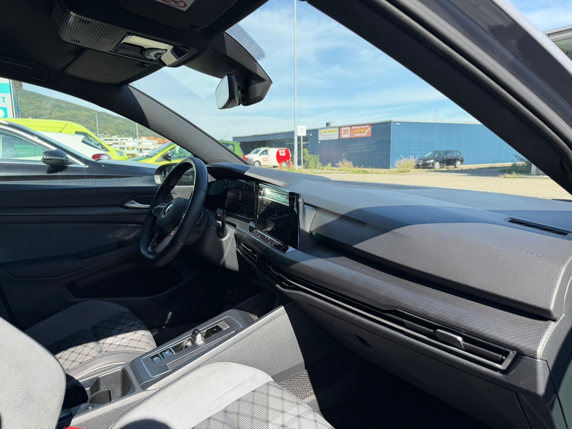 VW Golf 1.5 eTSI mHEV ACT R-Line DSG-image-20