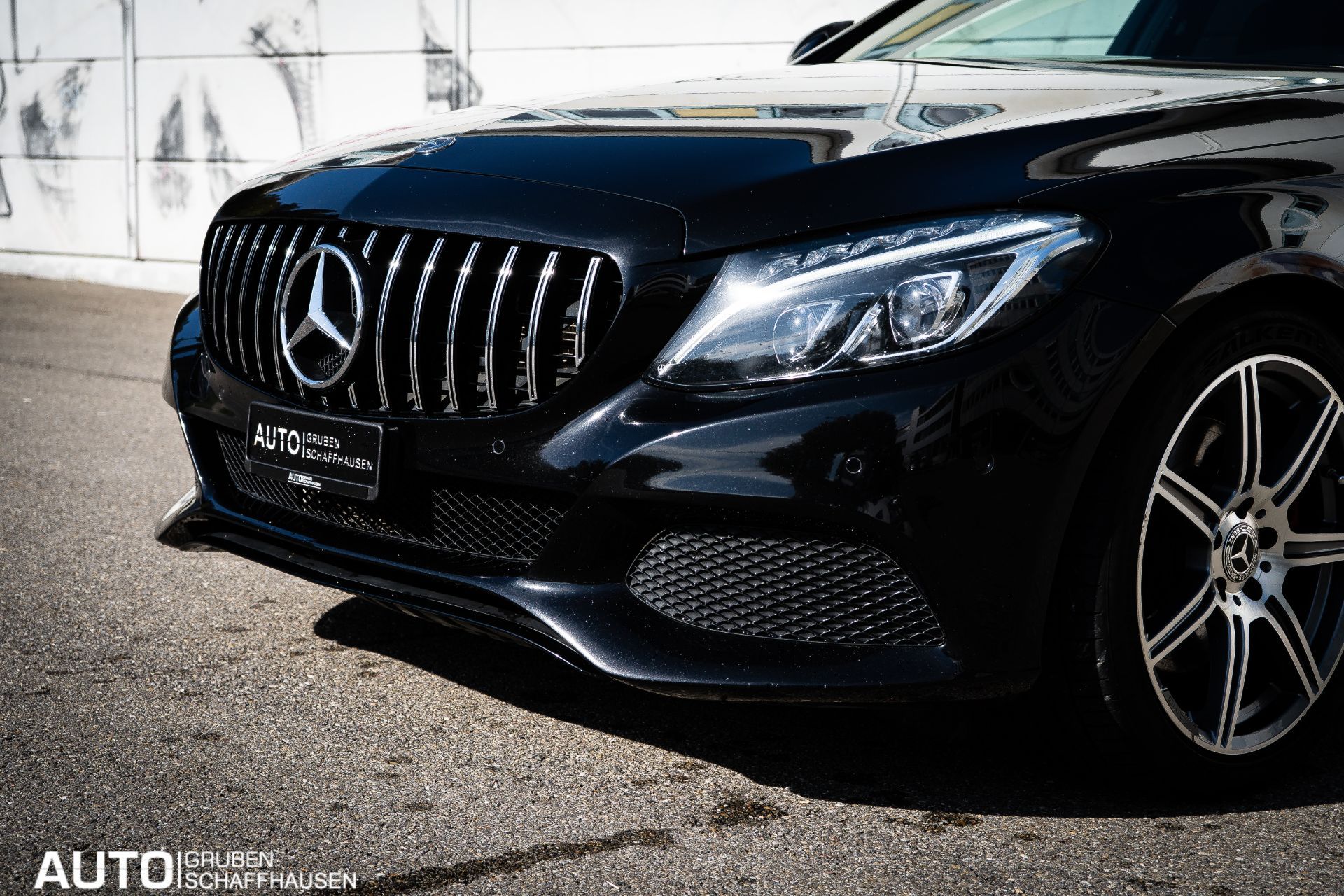 MERCEDES-BENZ C 250 d Swiss Star AMG Line 4Matic 9G-Tronic-image-5