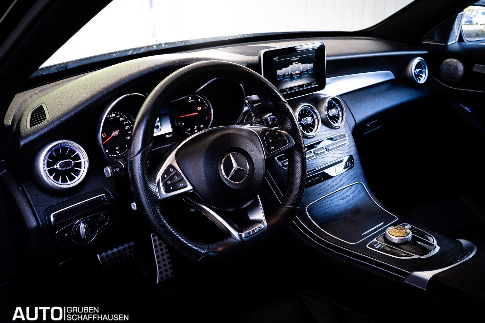MERCEDES-BENZ C 250 d Swiss Star AMG Line 4Matic 9G-Tronic-image-24