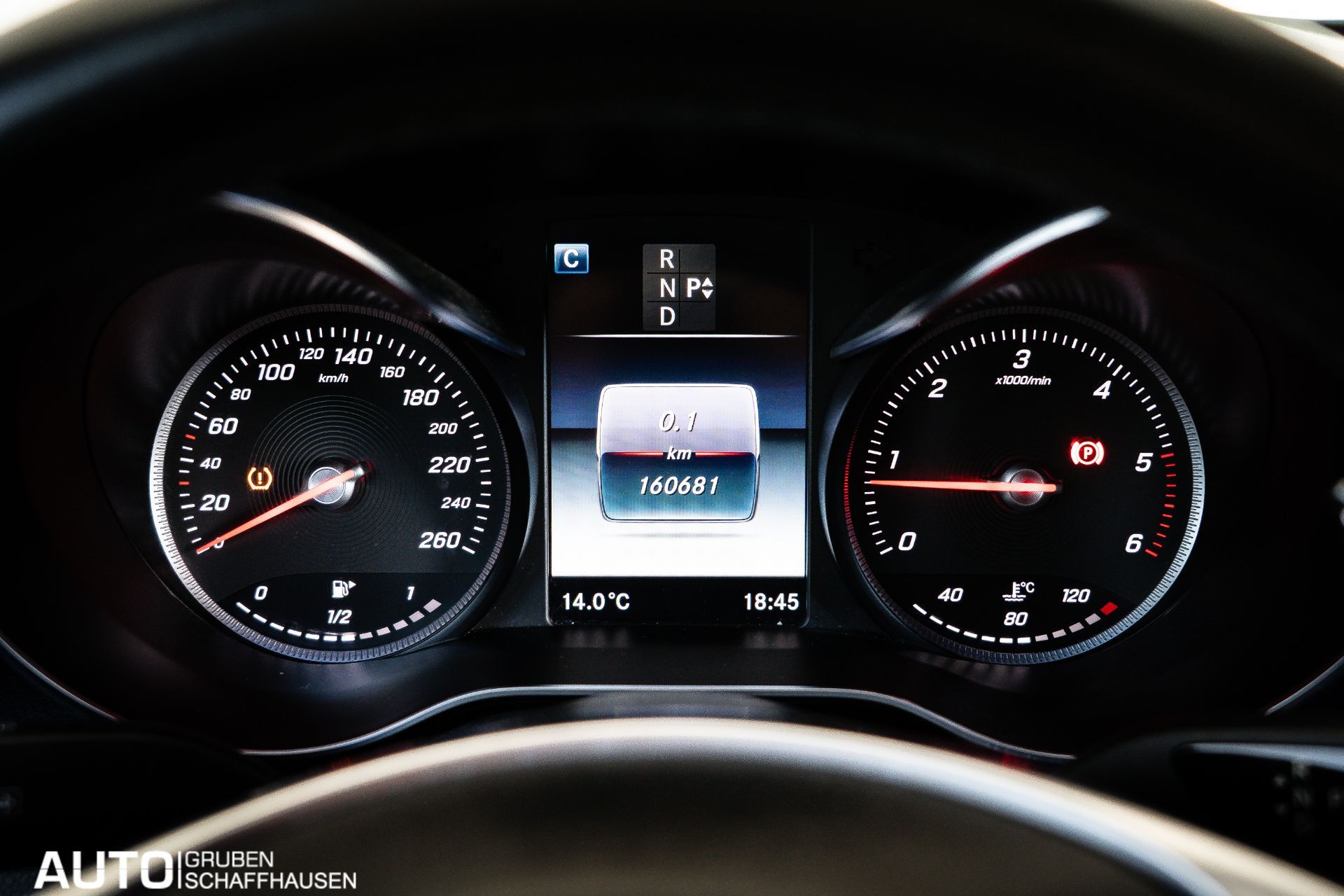 MERCEDES-BENZ C 250 d Swiss Star AMG Line 4Matic 9G-Tronic-image-25