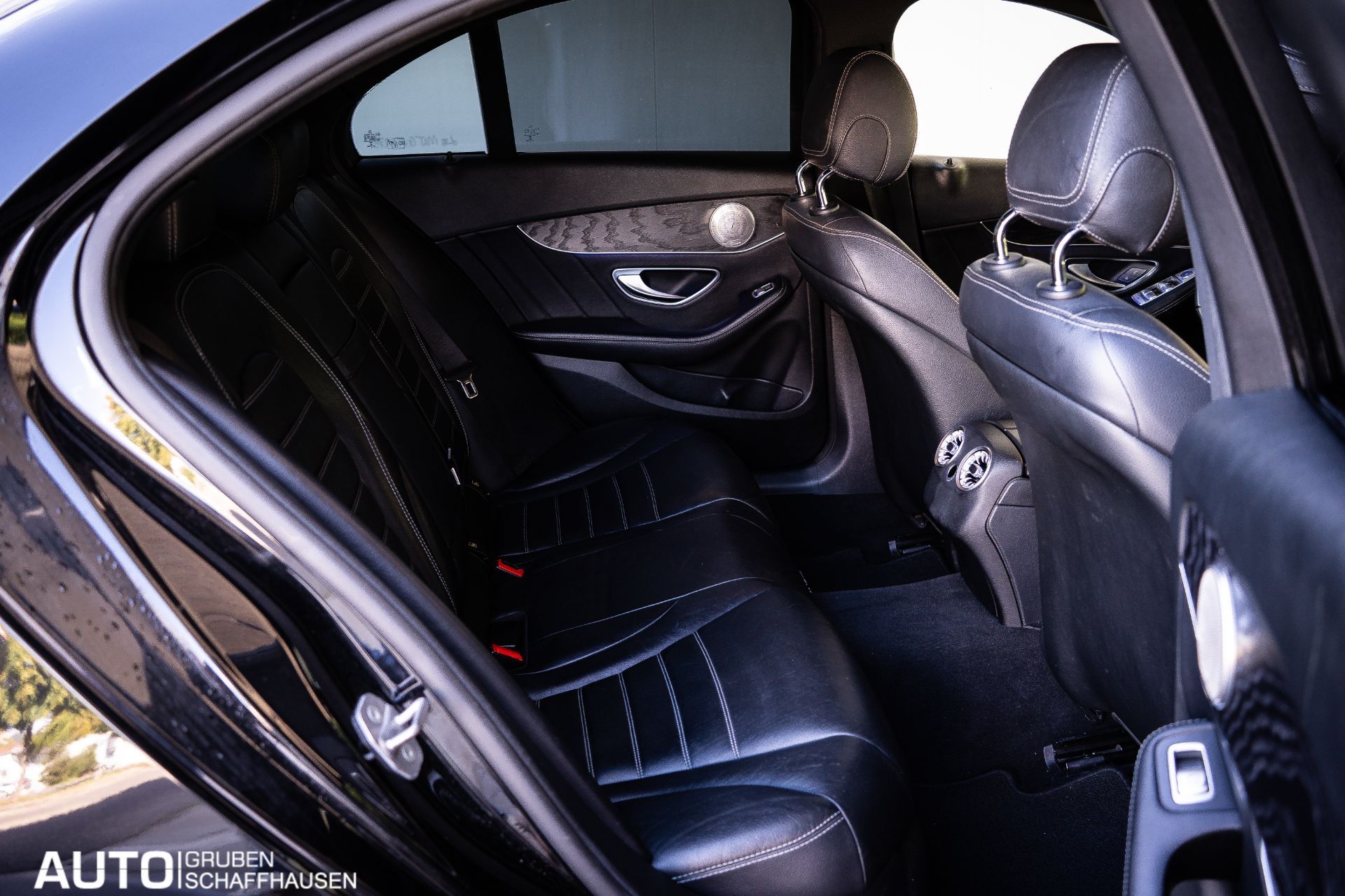 MERCEDES-BENZ C 250 d Swiss Star AMG Line 4Matic 9G-Tronic-image-18