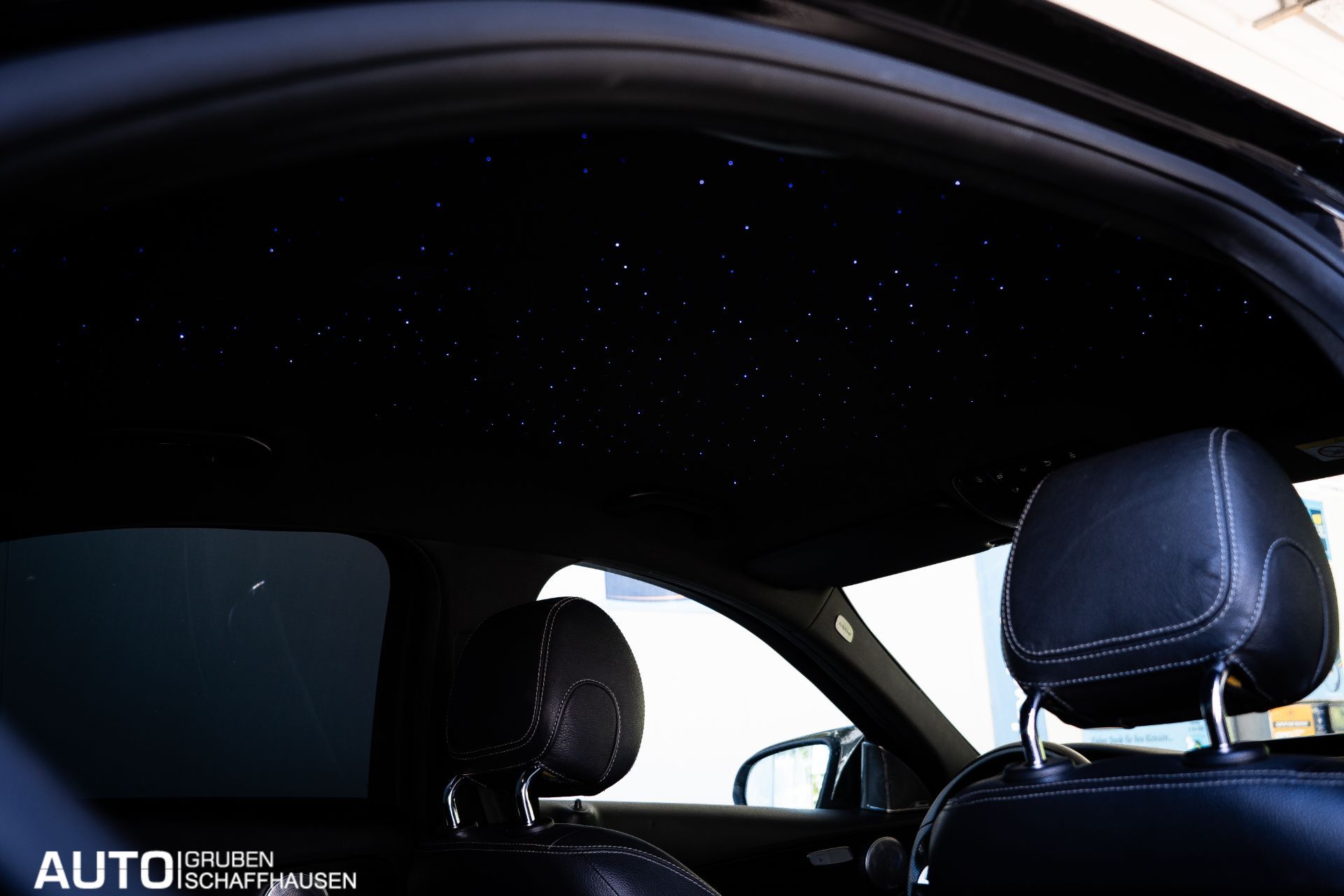 MERCEDES-BENZ C 250 d Swiss Star AMG Line 4Matic 9G-Tronic-image-19