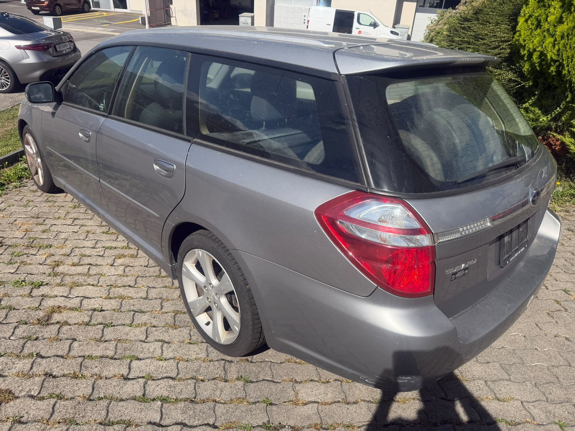 SUBARU Legacy 2.0R AWD Automat-image-7