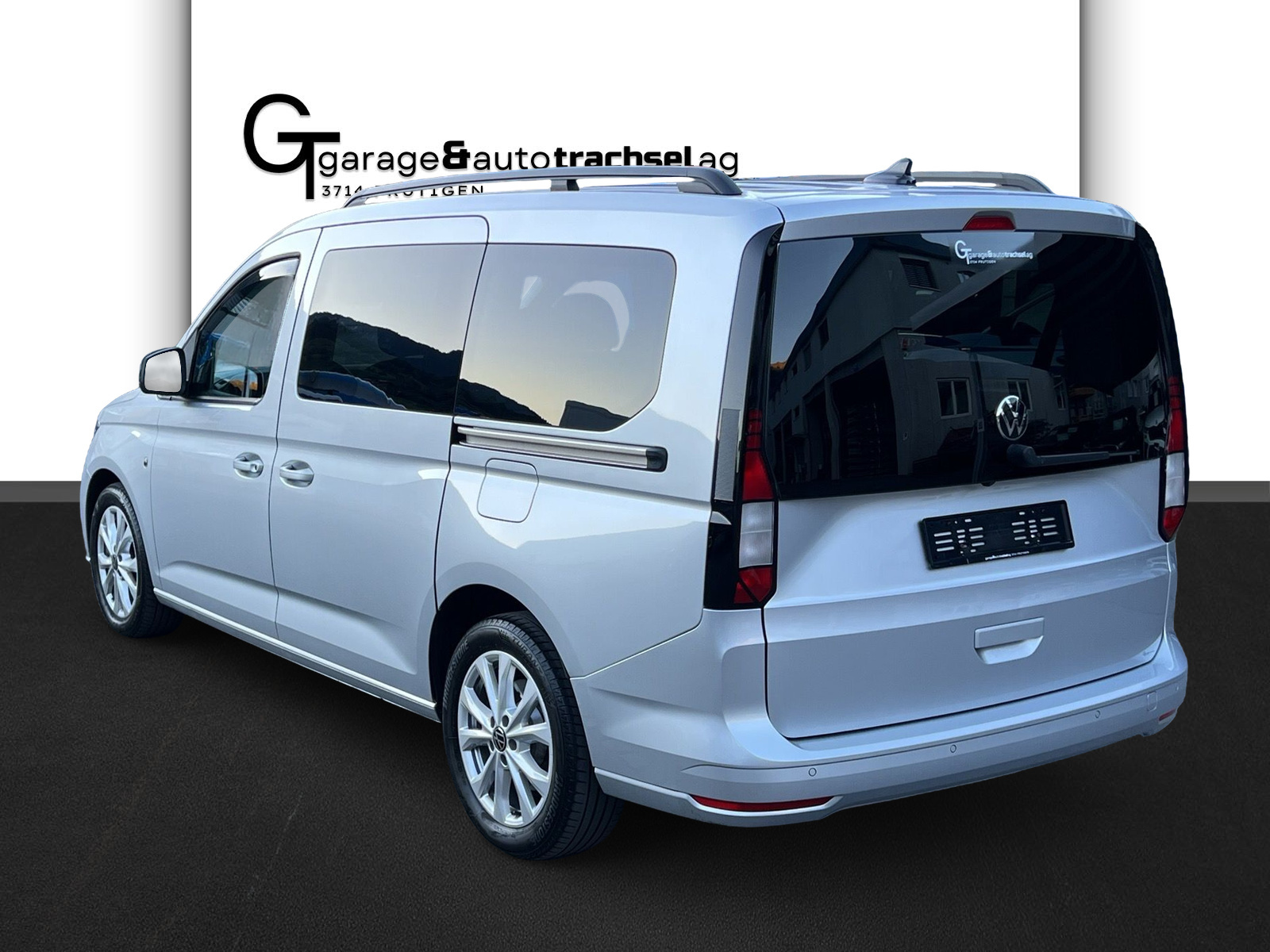 VW Caddy Maxi 2.0 TDI Life 4Motion-showroom-element-2