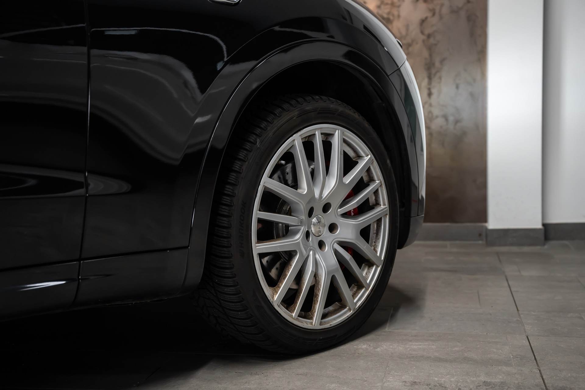 MASERATI Levante S 3.0 V6 Automatica *CH-Fahrzeug*Panorama*Fahrassist*360°*Alcantara*-image-9