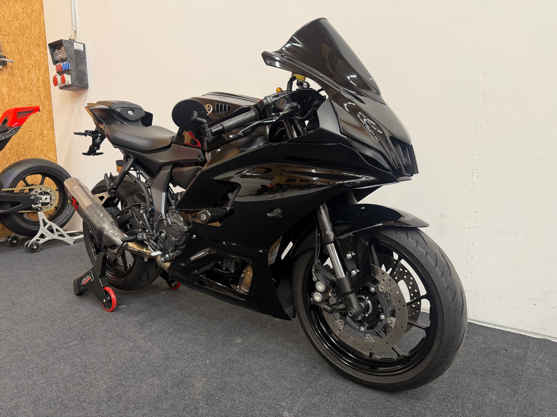 YAMAHA YZF-R7 (35kW)-image-4