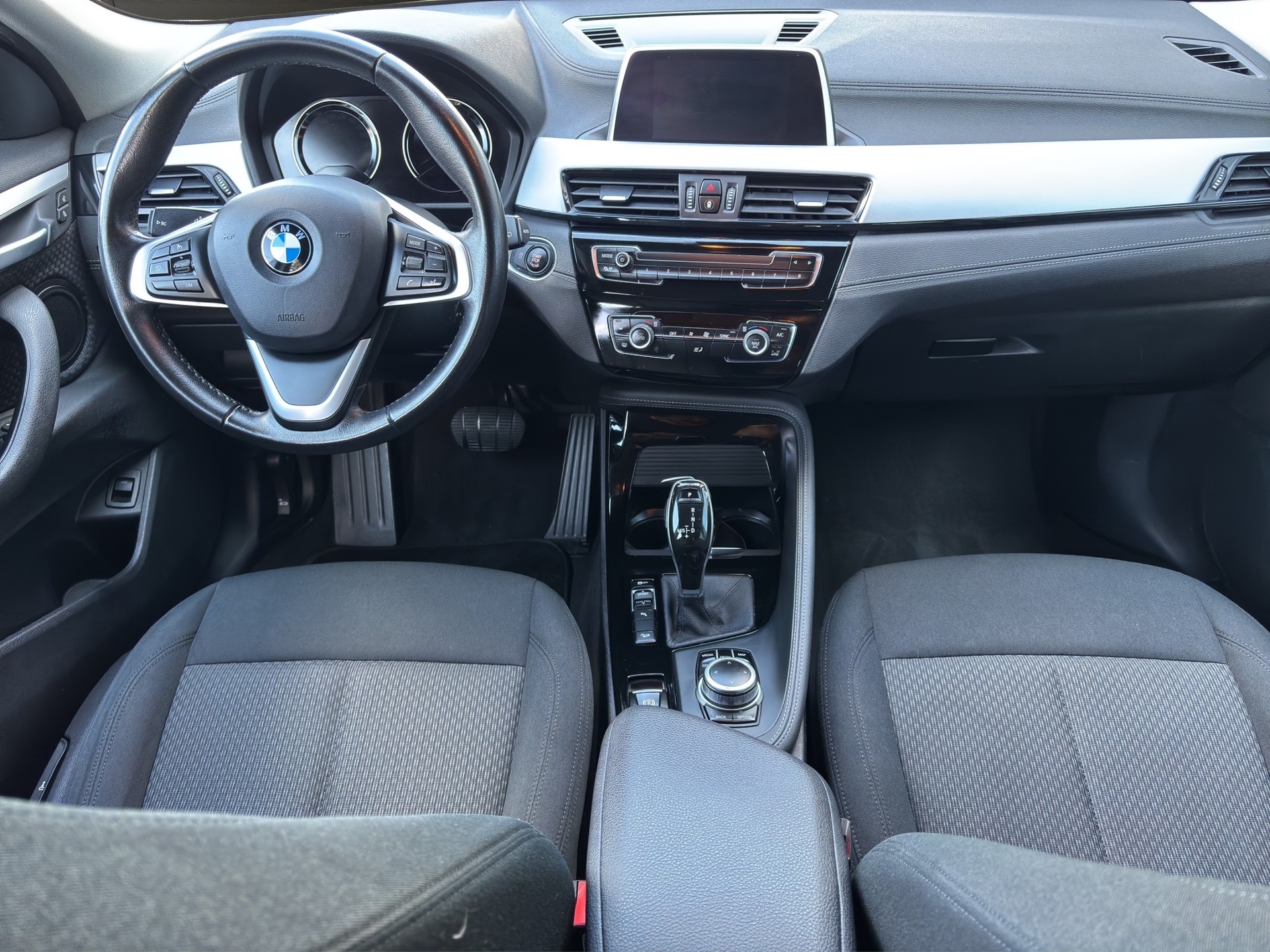 BMW X2 xDrive 18d Steptronic-image-14