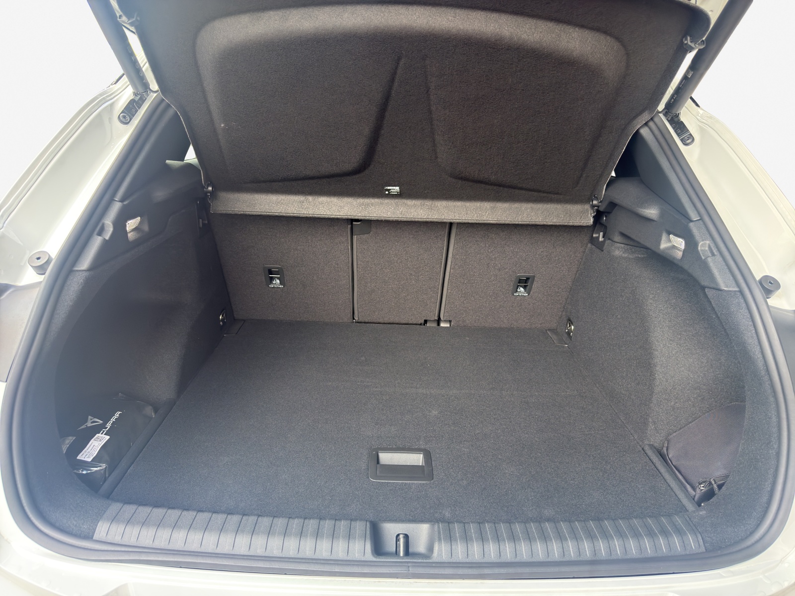 CUPRA Terramar 1.5 eTSI Prime Edition DSG-image-10