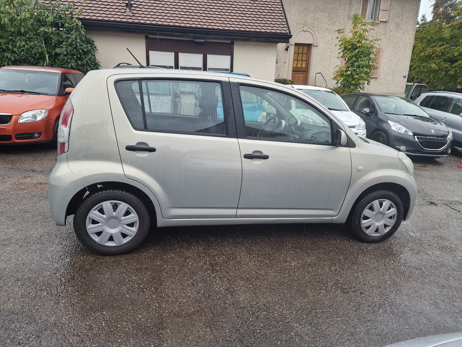 DAIHATSU Sirion 1.3 automatique-image-7