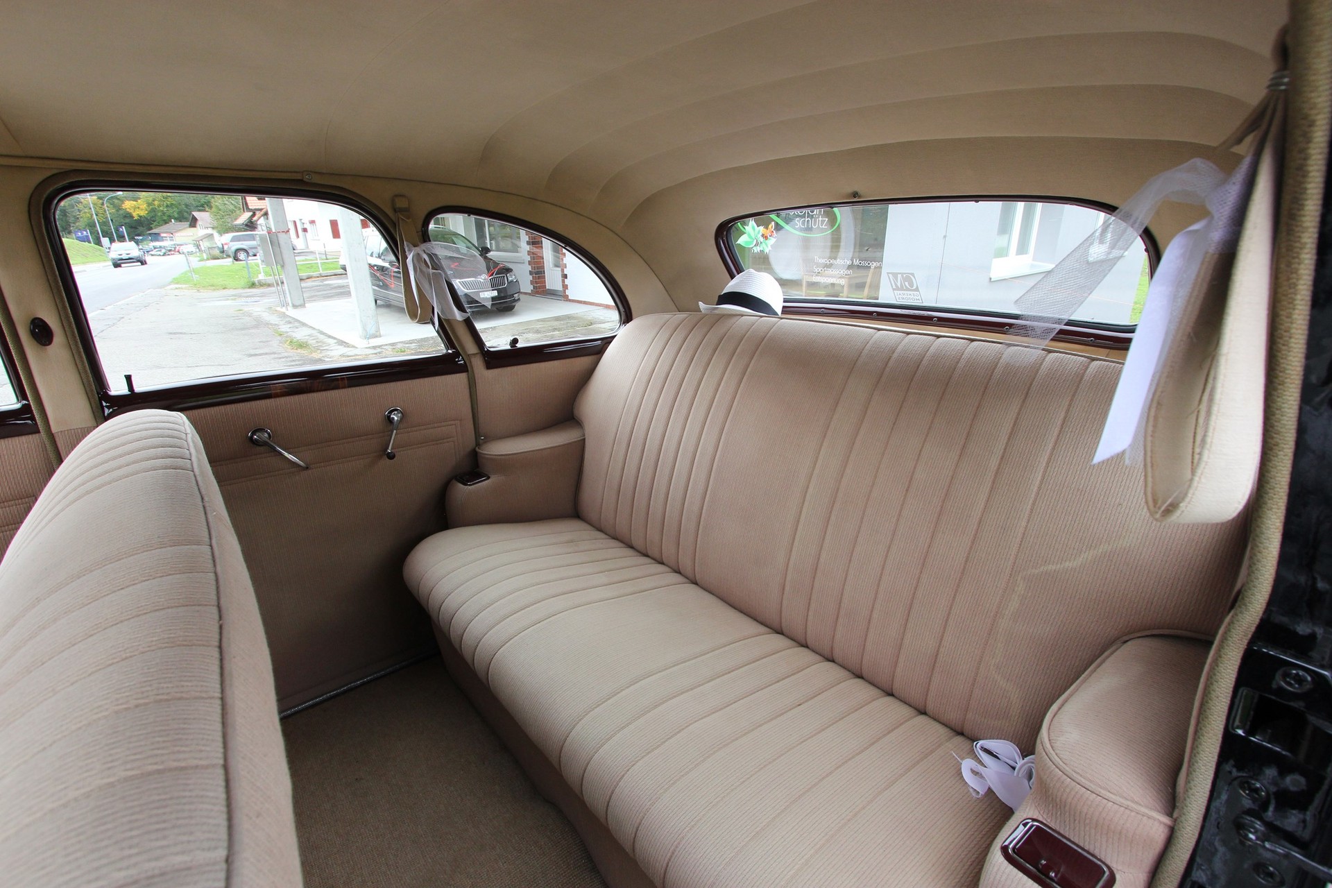 BUICK SPEZIAL Series 40 Eight-image-6