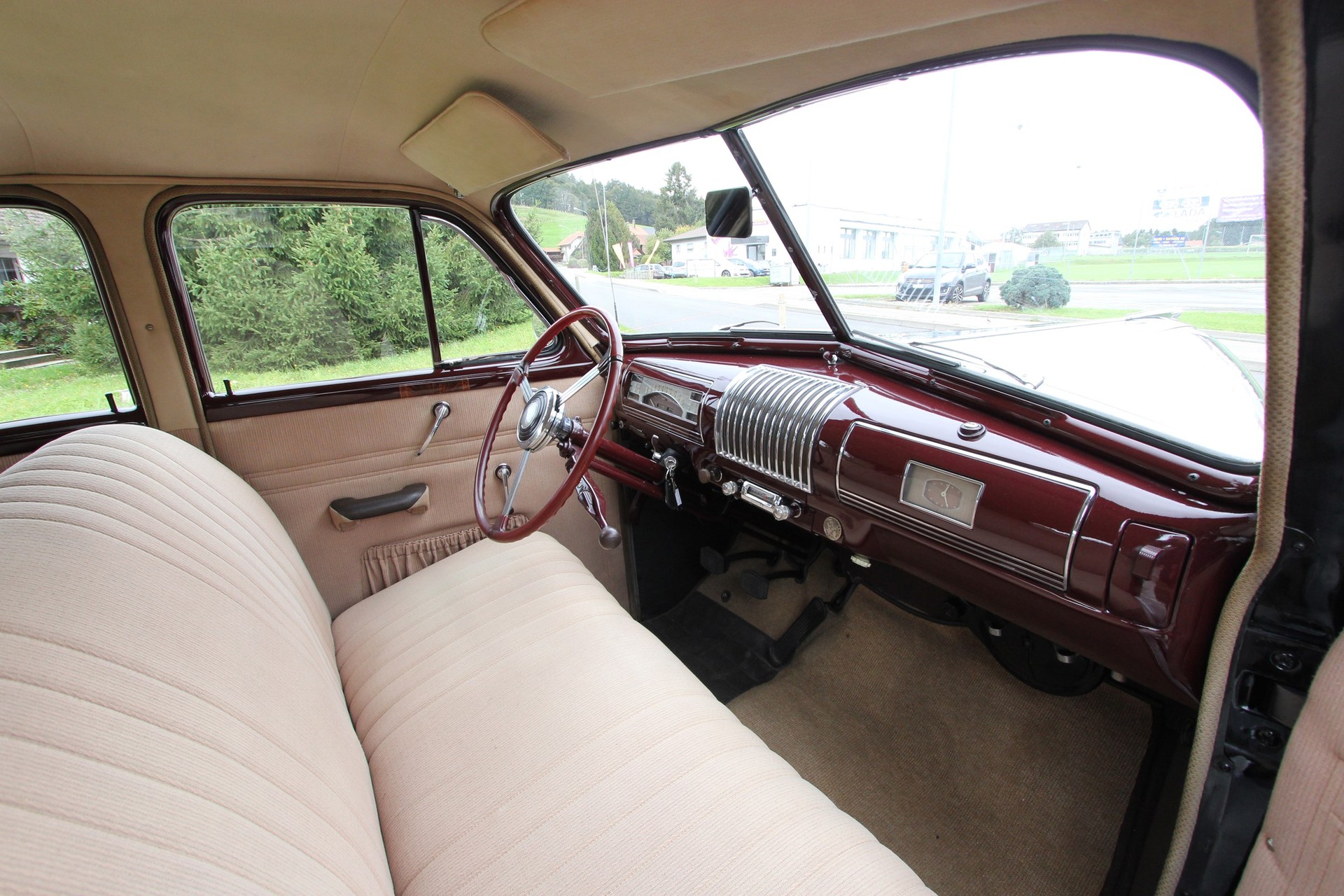 BUICK SPEZIAL Series 40 Eight-image-1