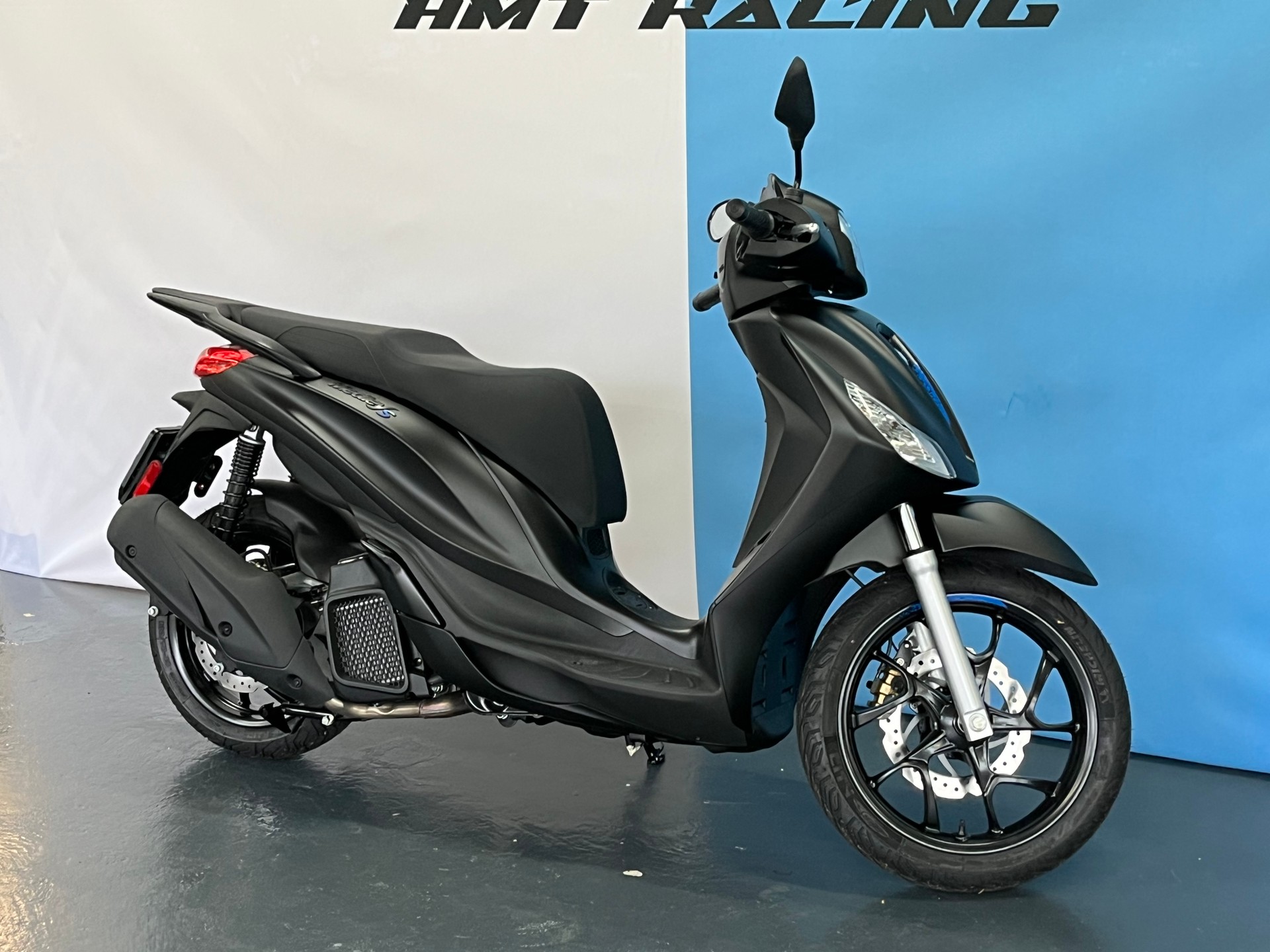 PIAGGIO Medley 125 iGet Sport ABS RST-image-1