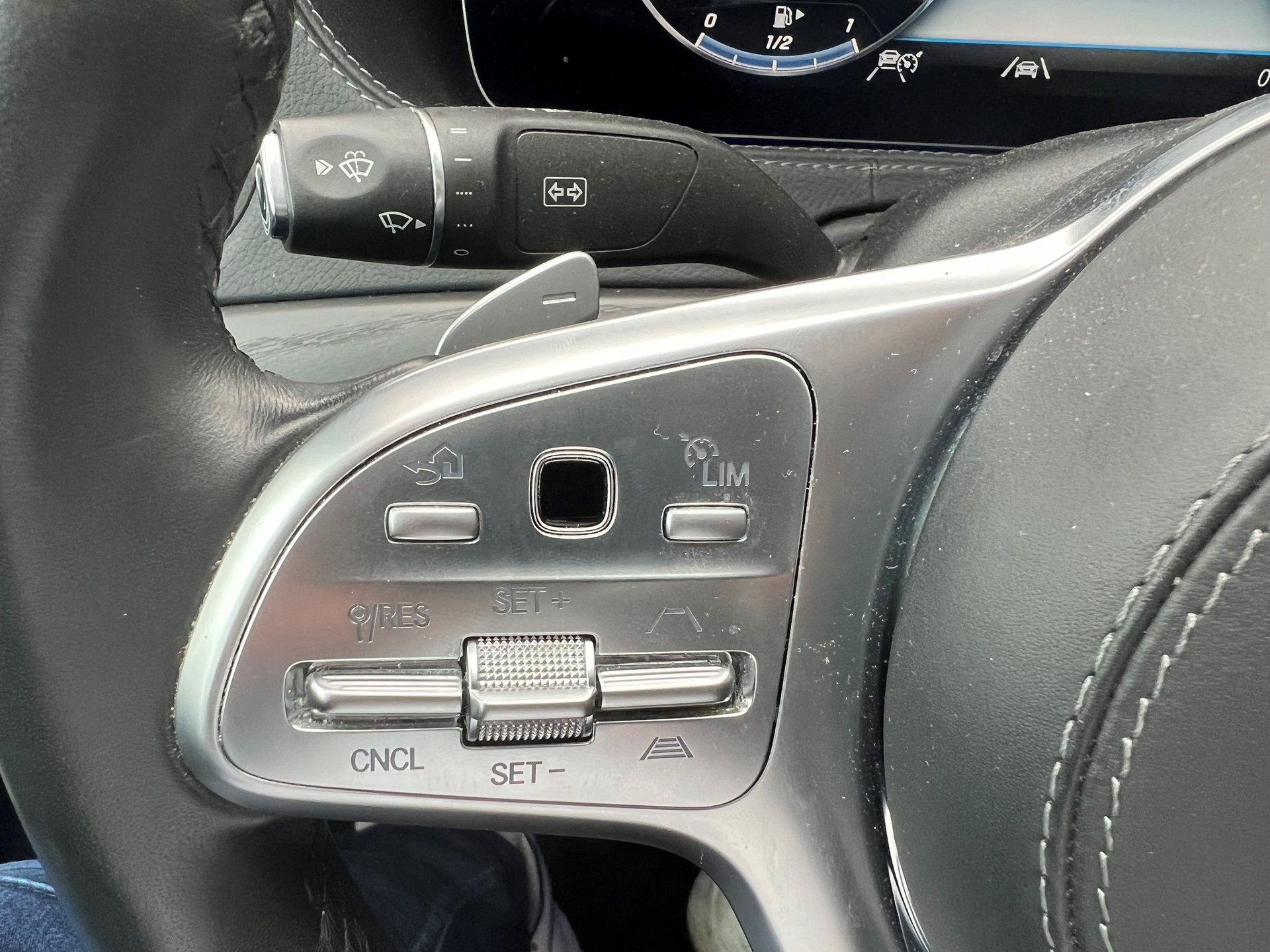 MERCEDES-BENZ S 350 d L 4Matic 9G-Tronic-image-12