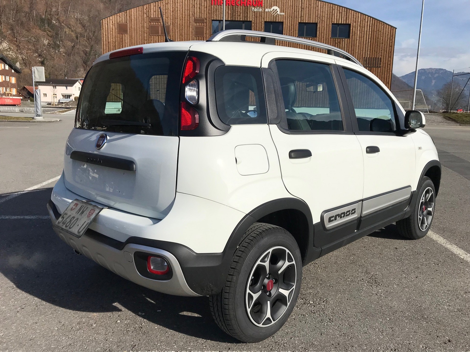 FIAT Panda 0.9 Twinair Turbo Cross 4x4-image-1