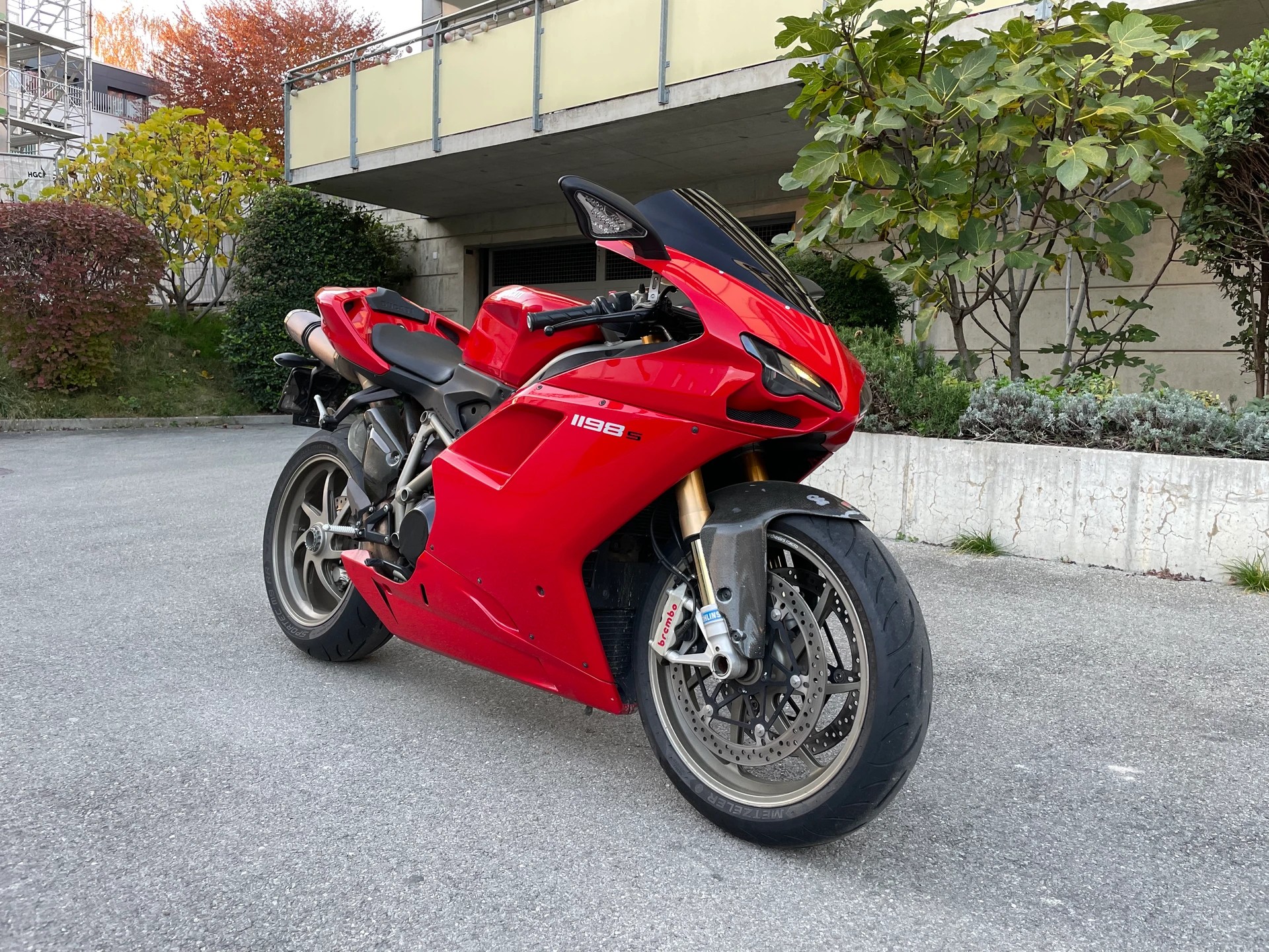 DUCATI 1198 S