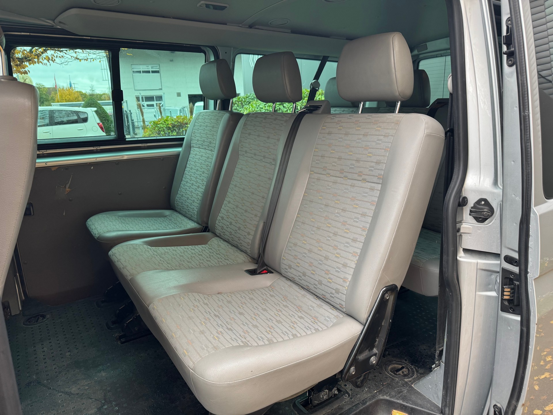 VW T5 2.0 Bi-TDI BMT DSG-image-7