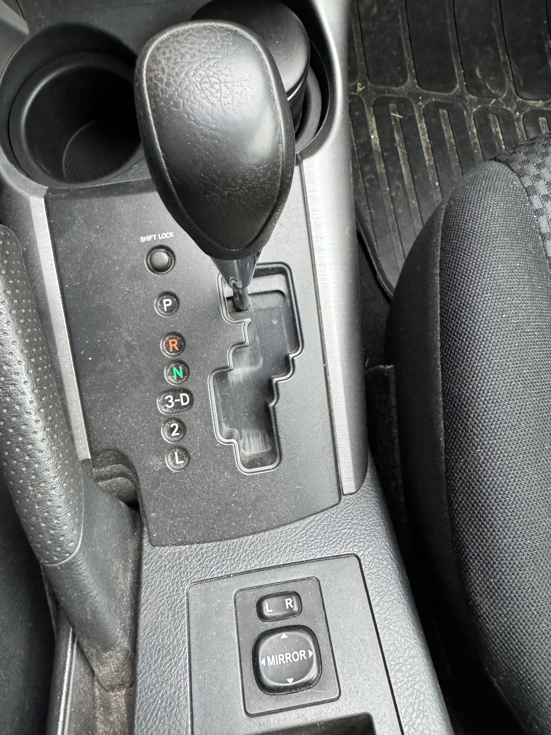 TOYOTA RAV-4 2.0 16V Linea Terra-image-10