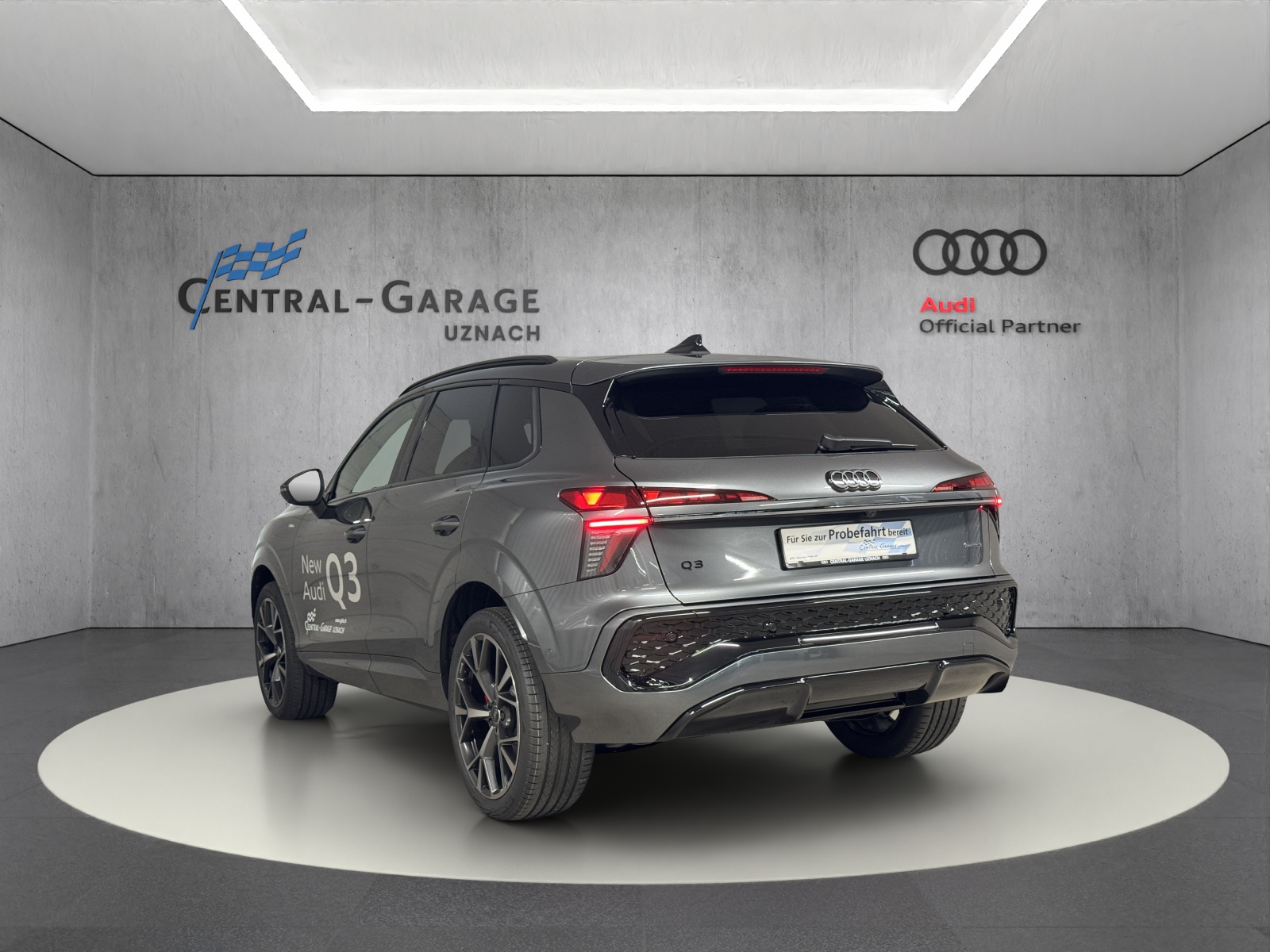 AUDI Q3 SUV TFSI quattro 195 kW S tronic-showroom-element-2