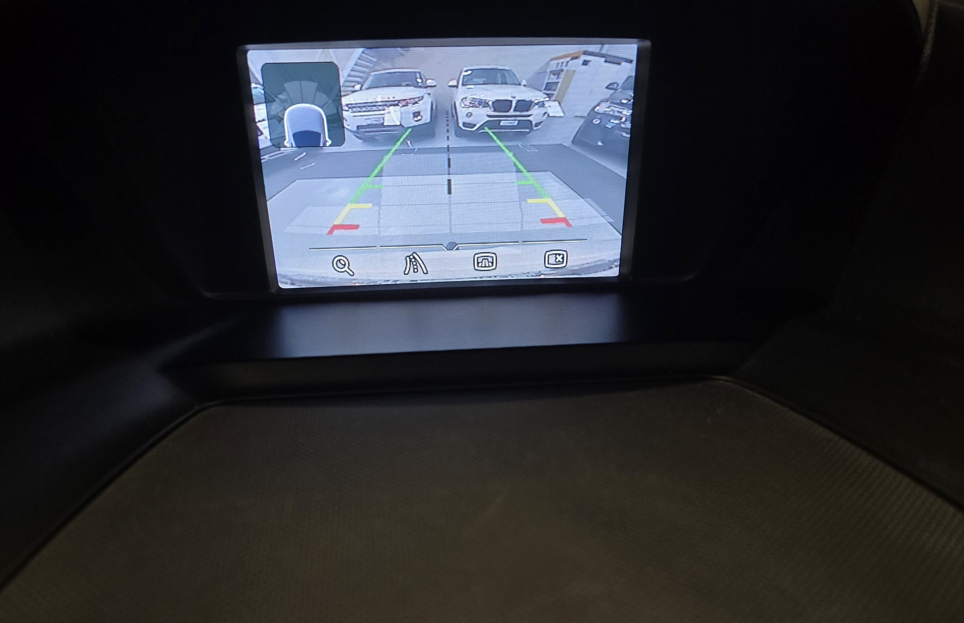 FORD Kuga 2.0 TDCi Titanium S 4WD PowerShift-image-15