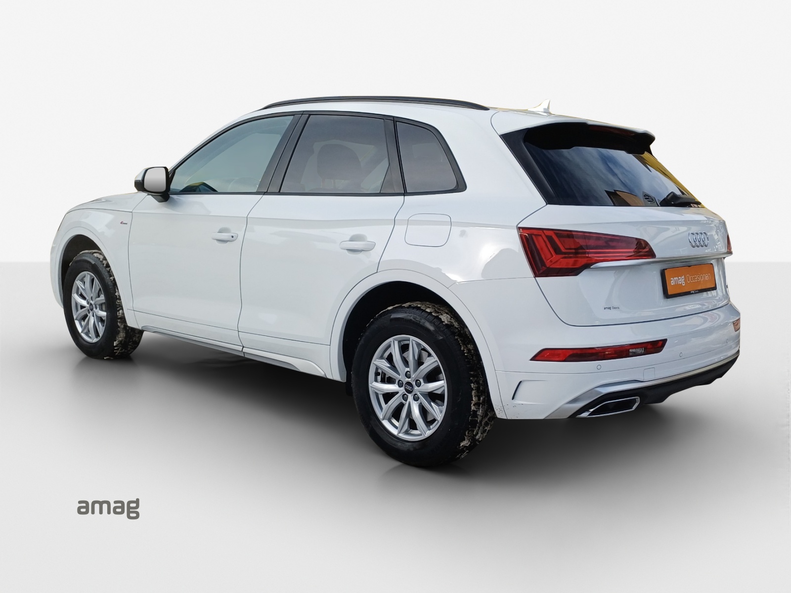 AUDI Q5 50 TFSI e PHEV S line quattro S-tronic-showroom-element-2