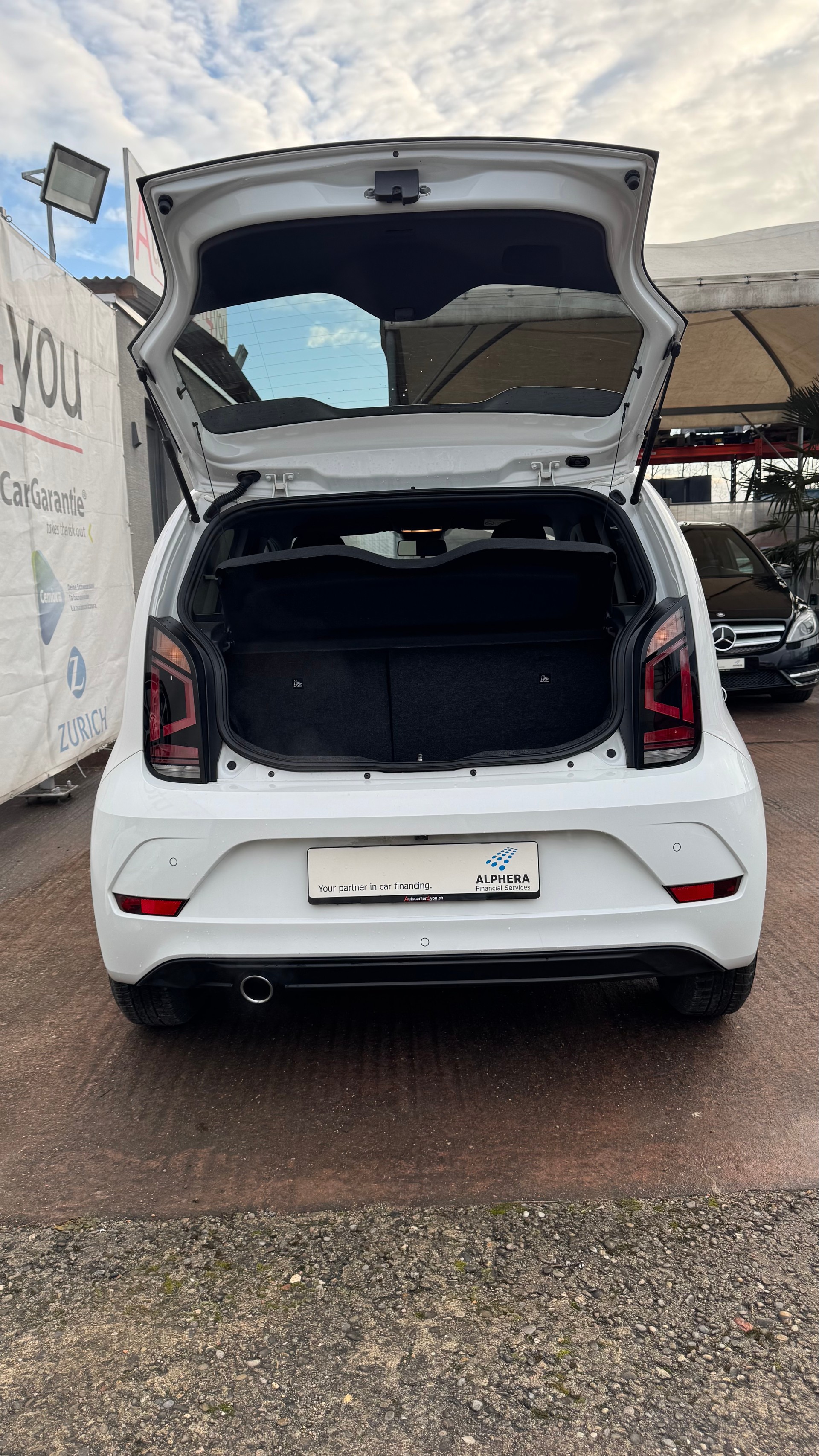 VW Up 1.0 TSI GTI-image-13